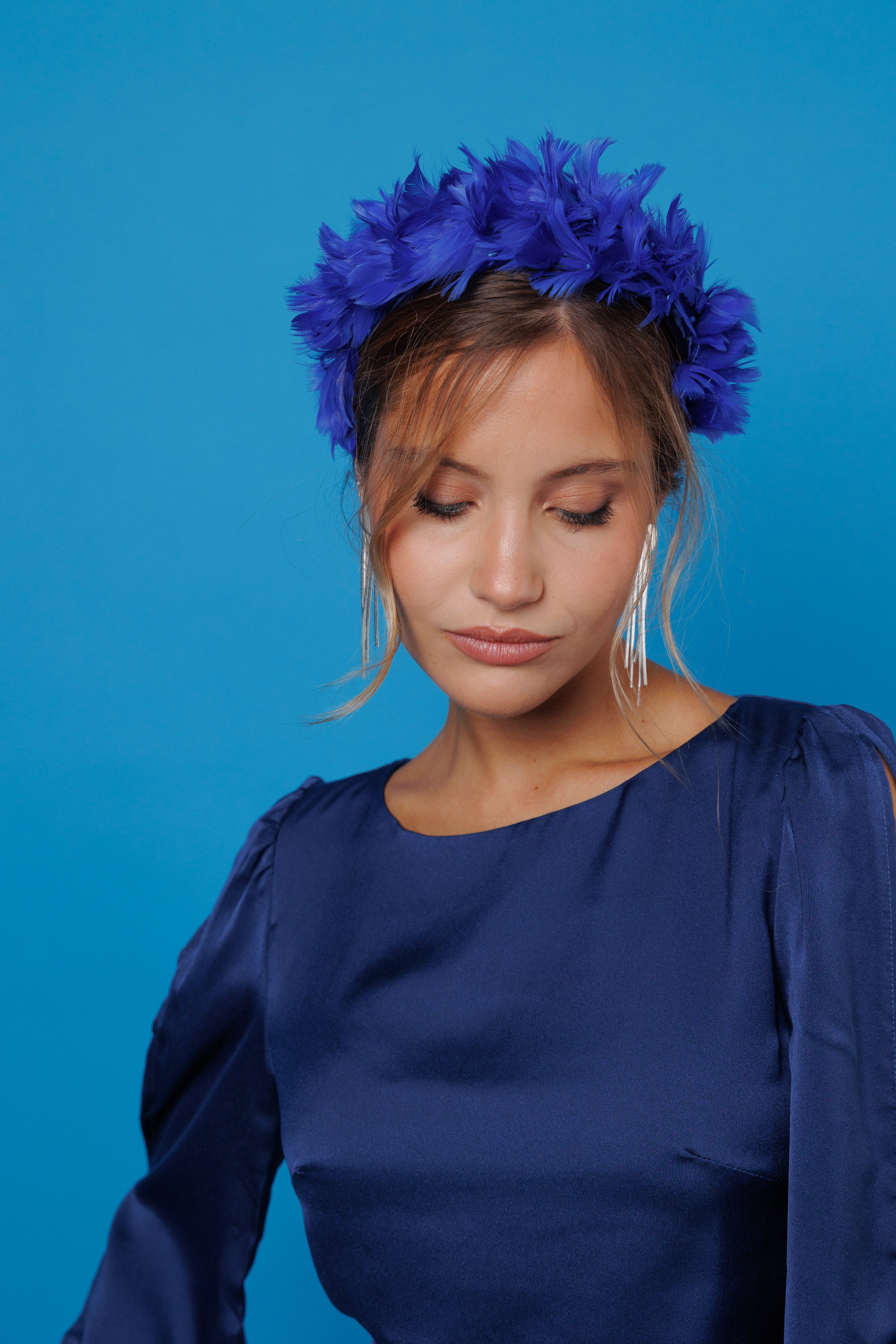 tiara de periquito azul-turquesa