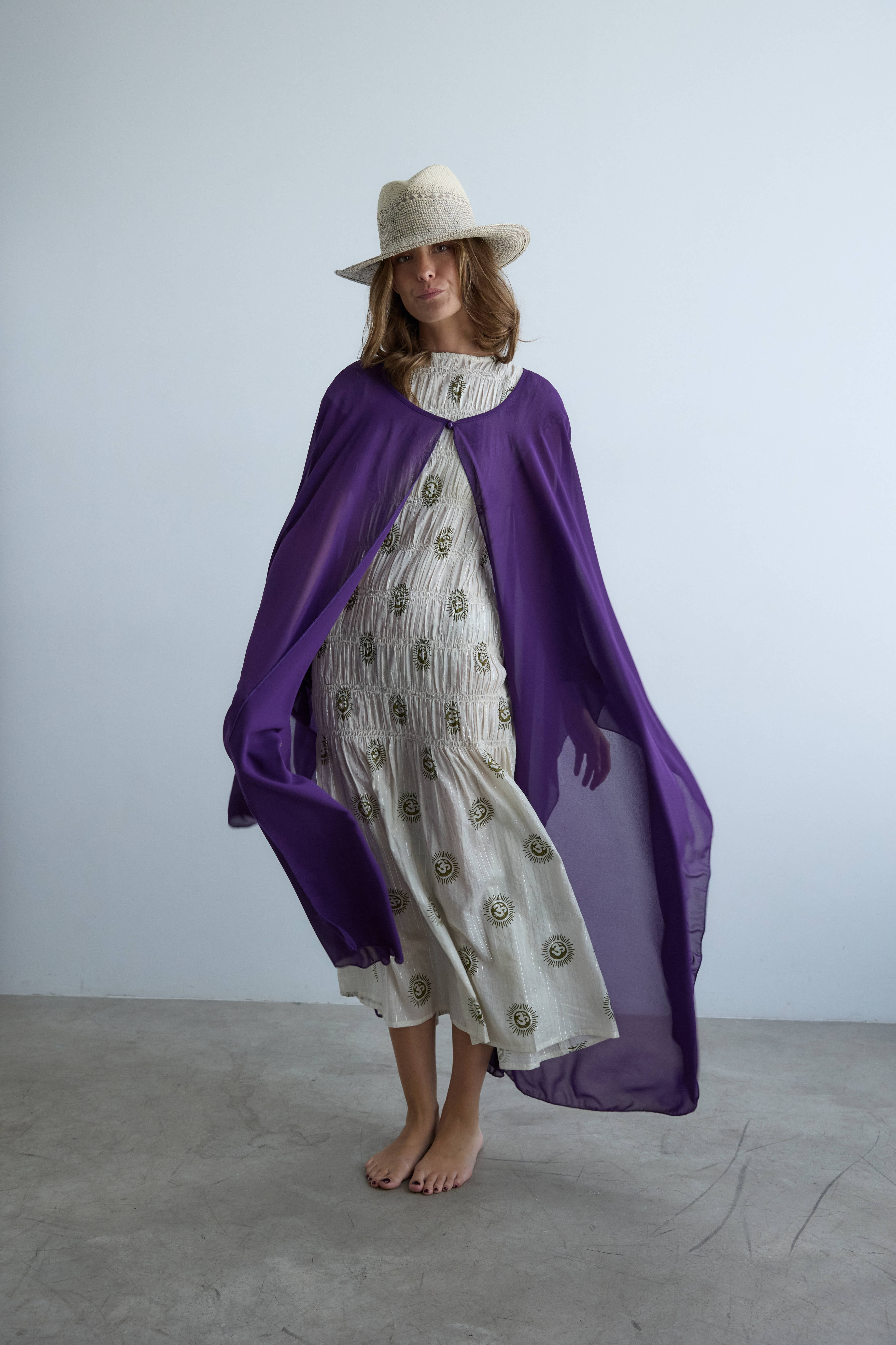 Capa de crepe larga morado