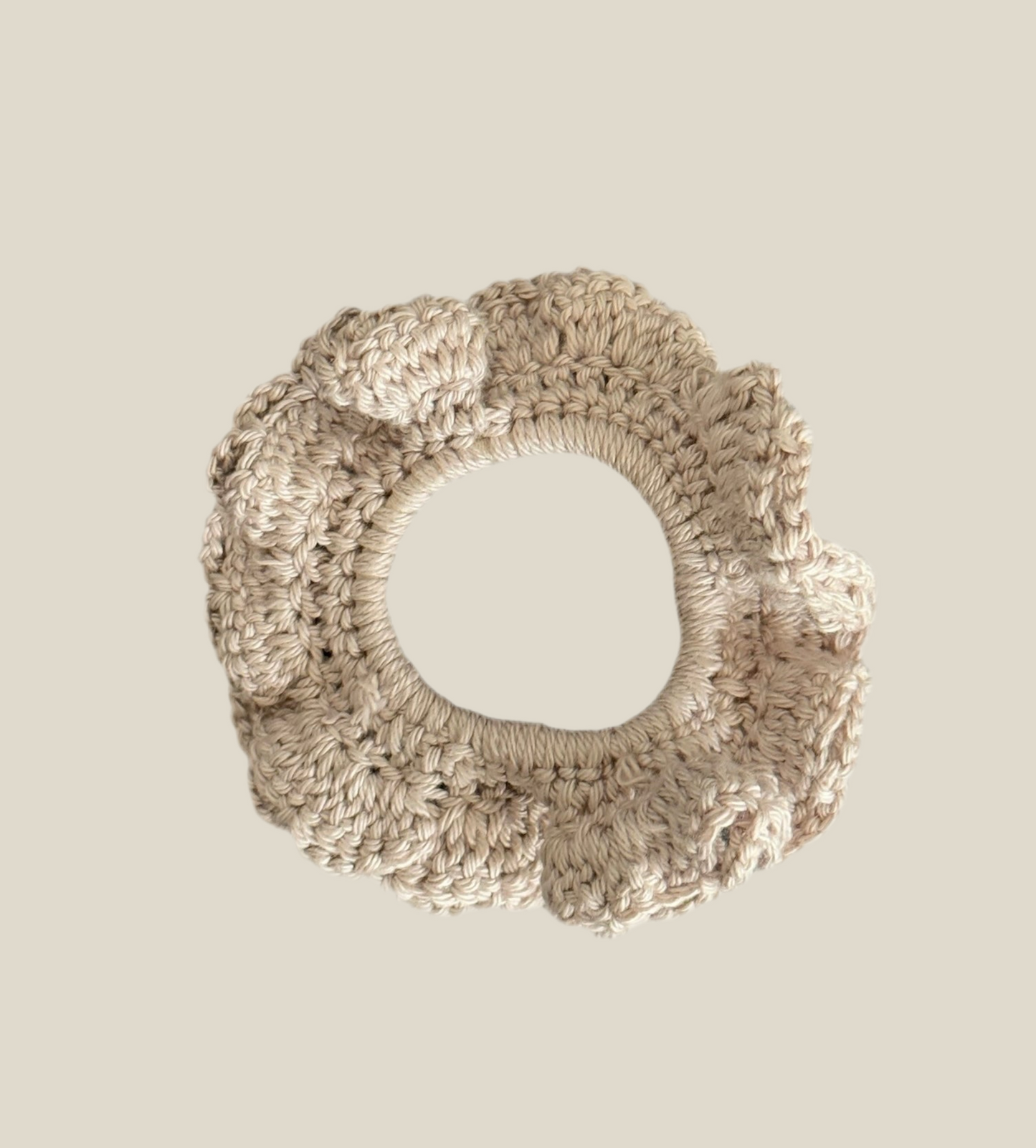 Scrunchy beige