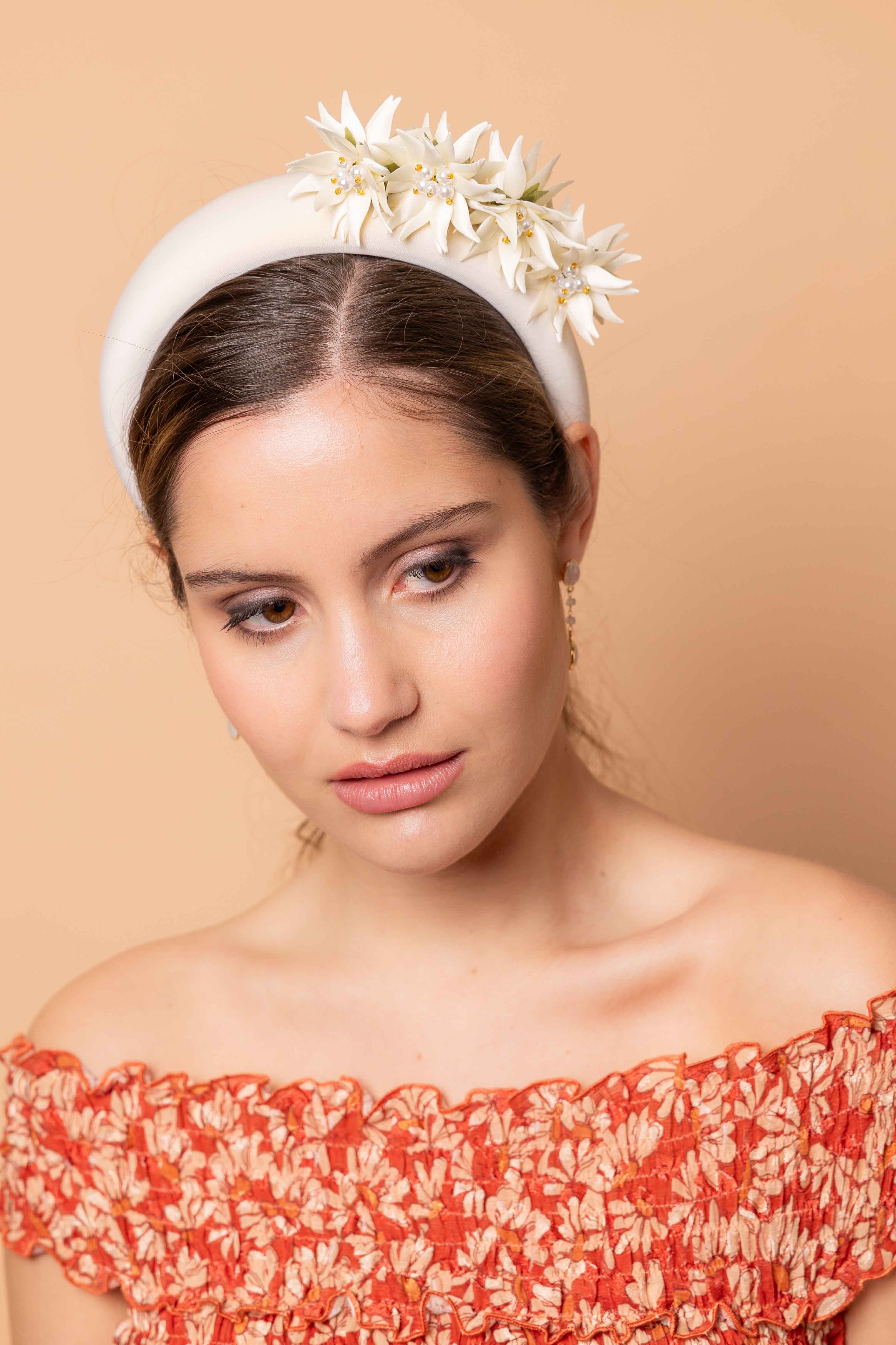 Diadema Constantina blanca