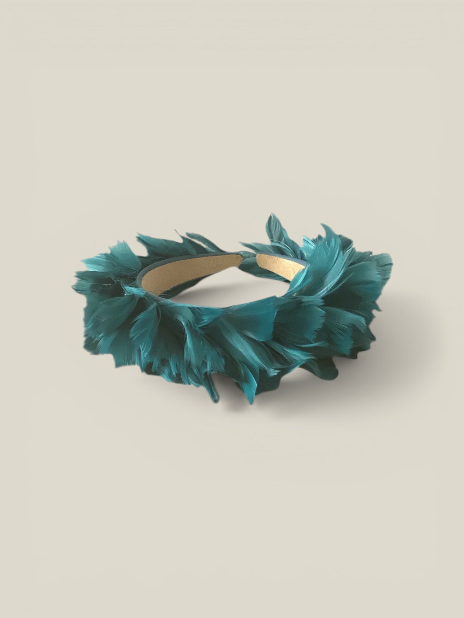 tiara de periquito azul-turquesa