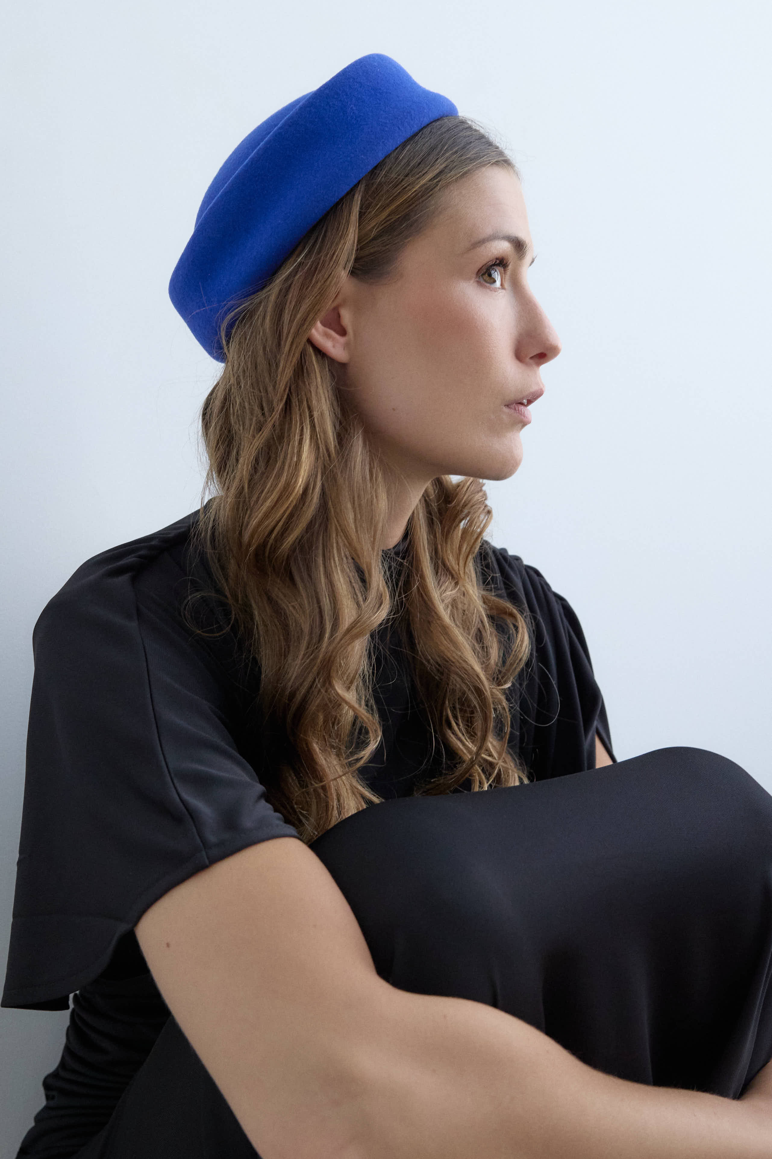 Tocado Casquete Jackie azul klein mini