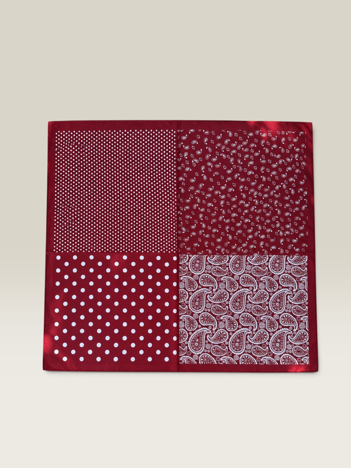 Pañuelo lunares y paisley vino