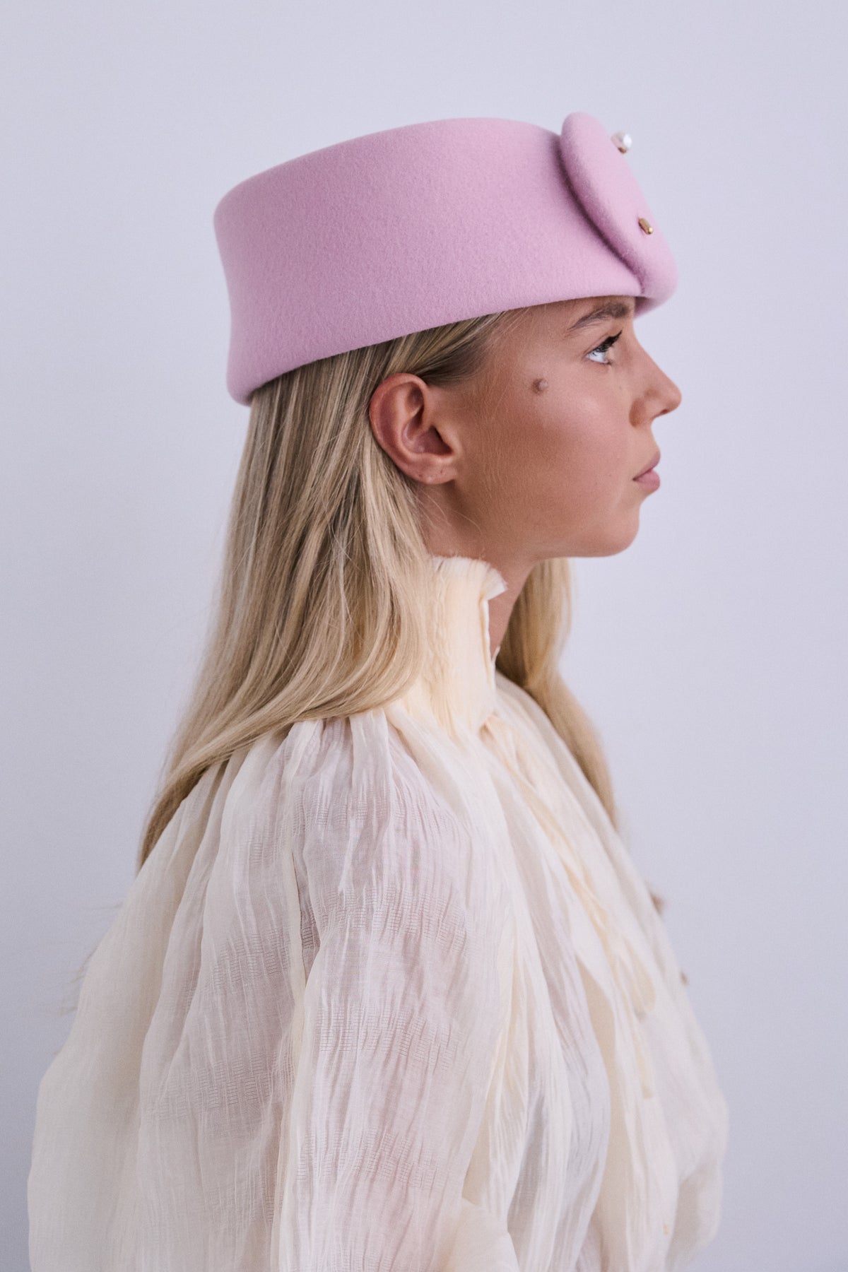 Tocado Casquete Jacqueline rosa