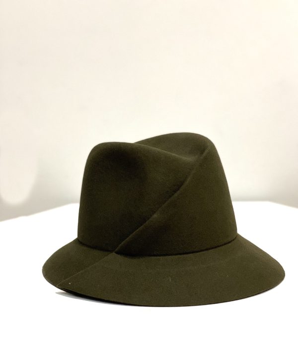 Green Avignon hat