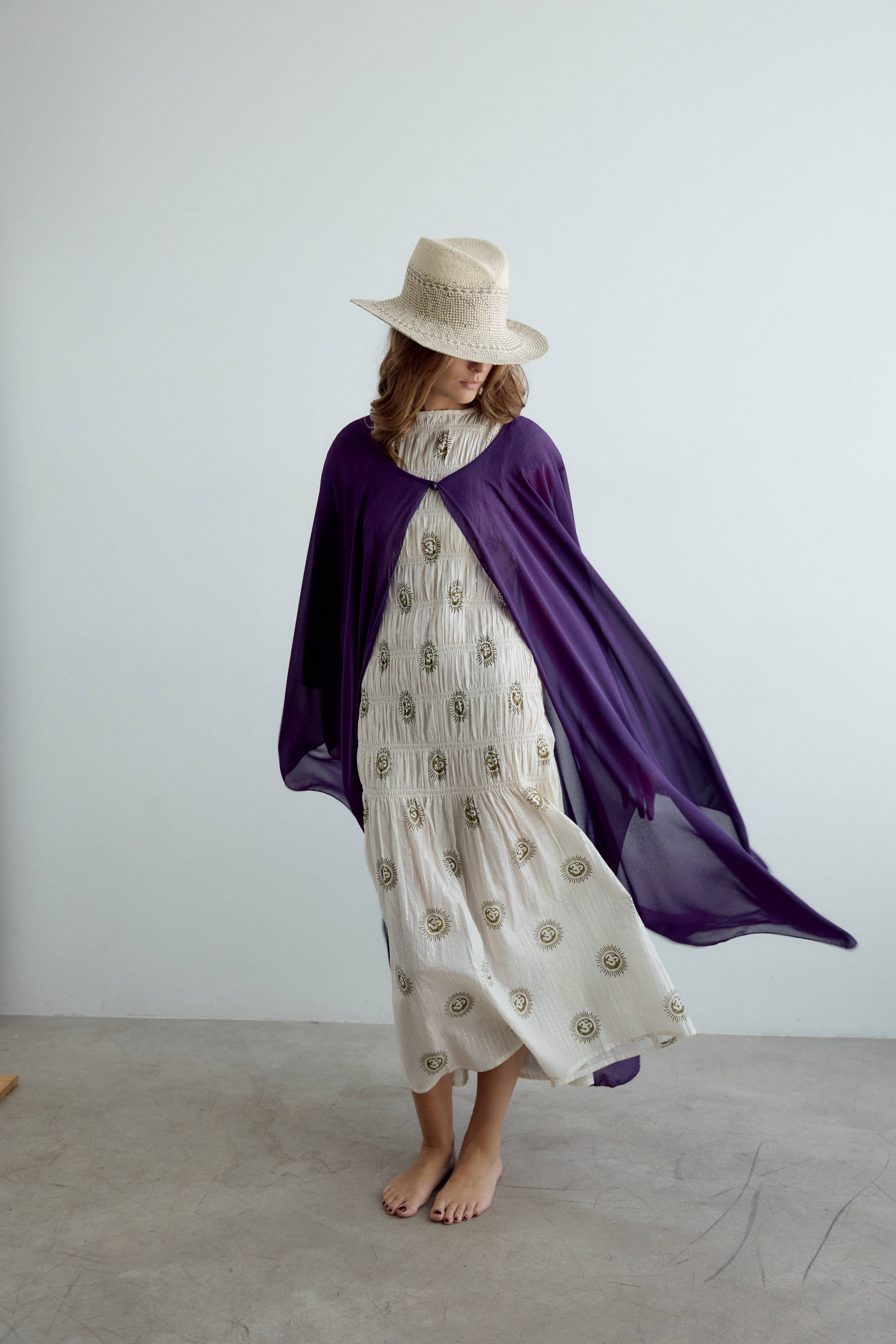 Capa de crepe larga morado