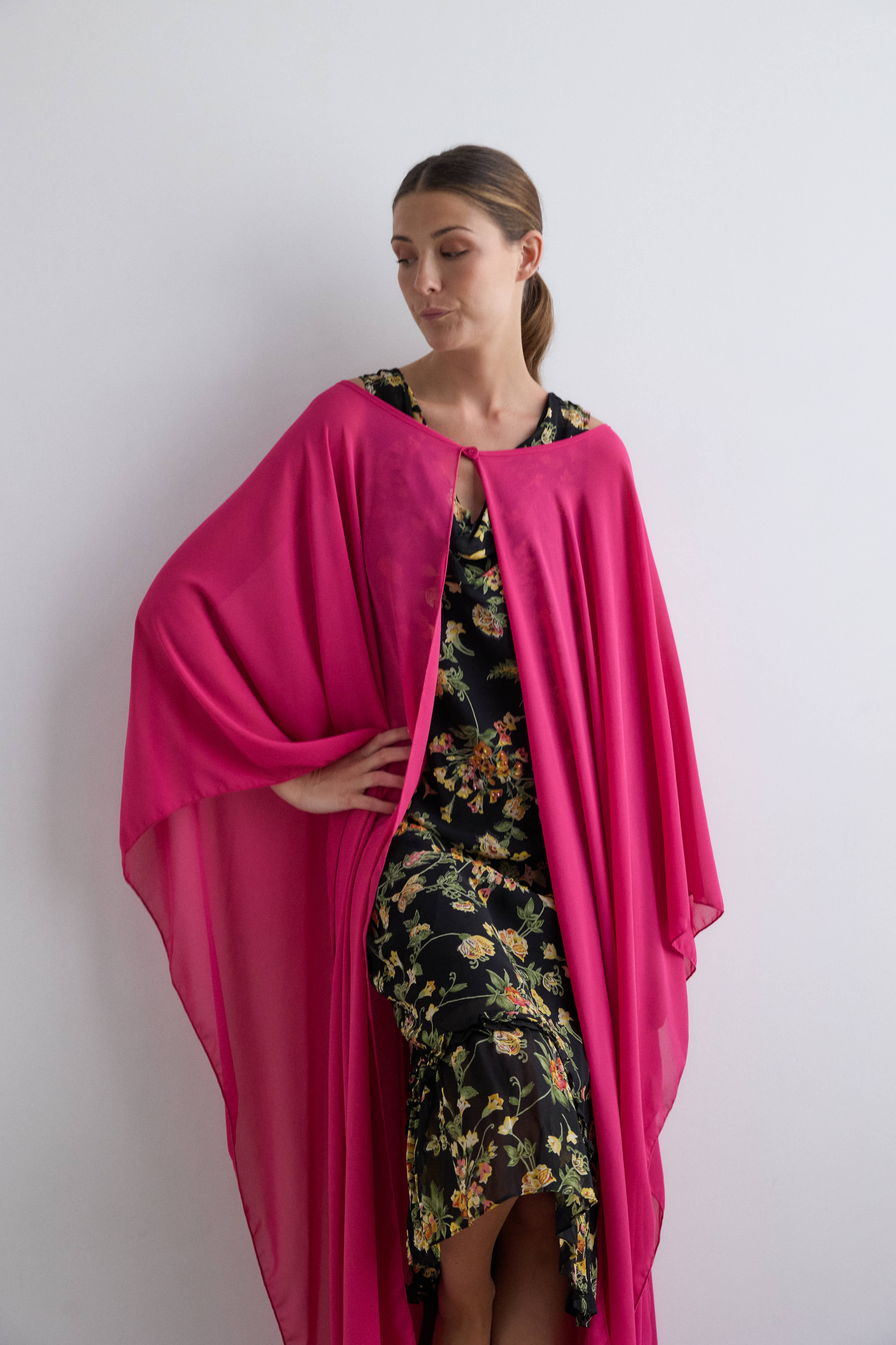 Capa de crepe larga rosa