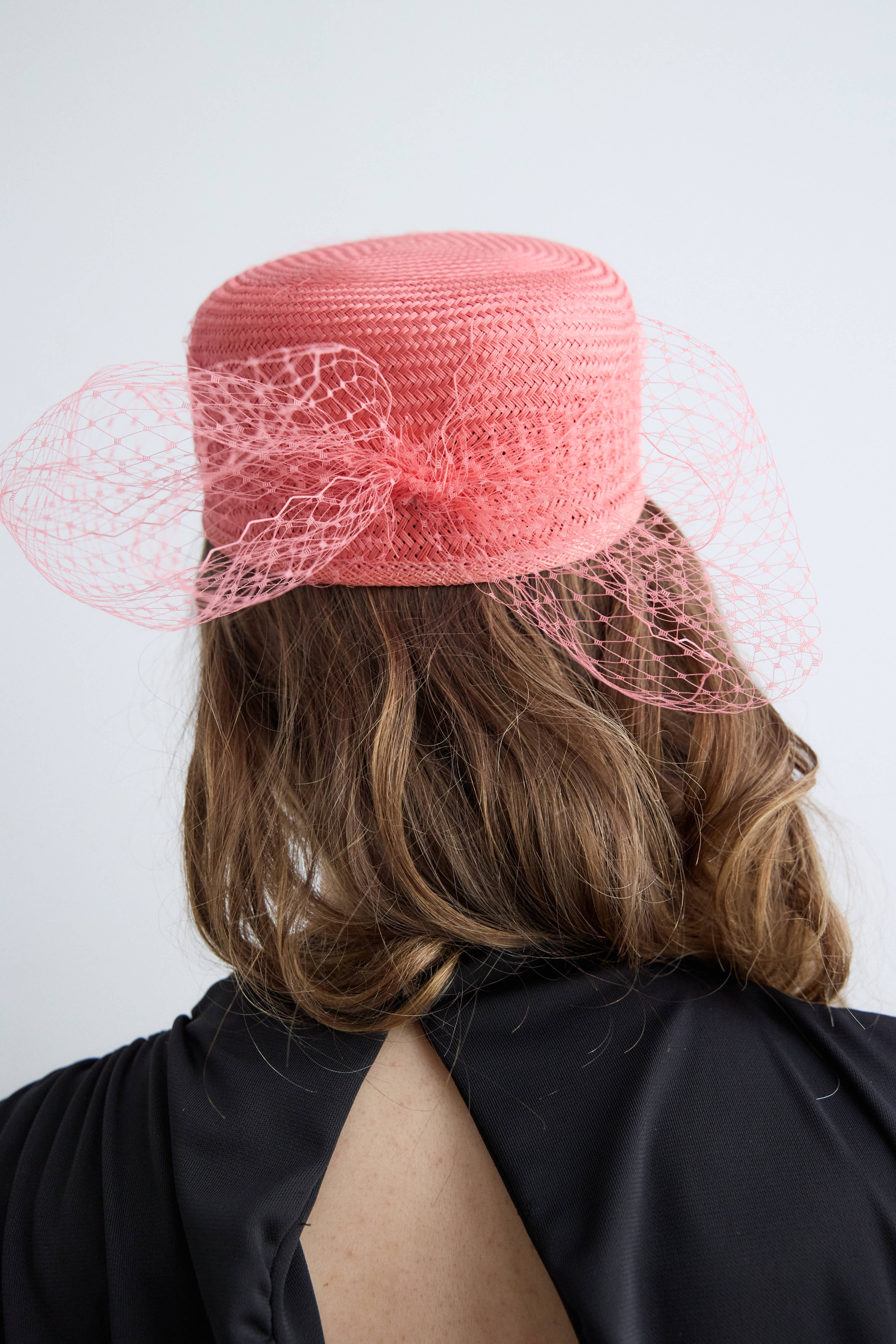 Casquete Amelia coral