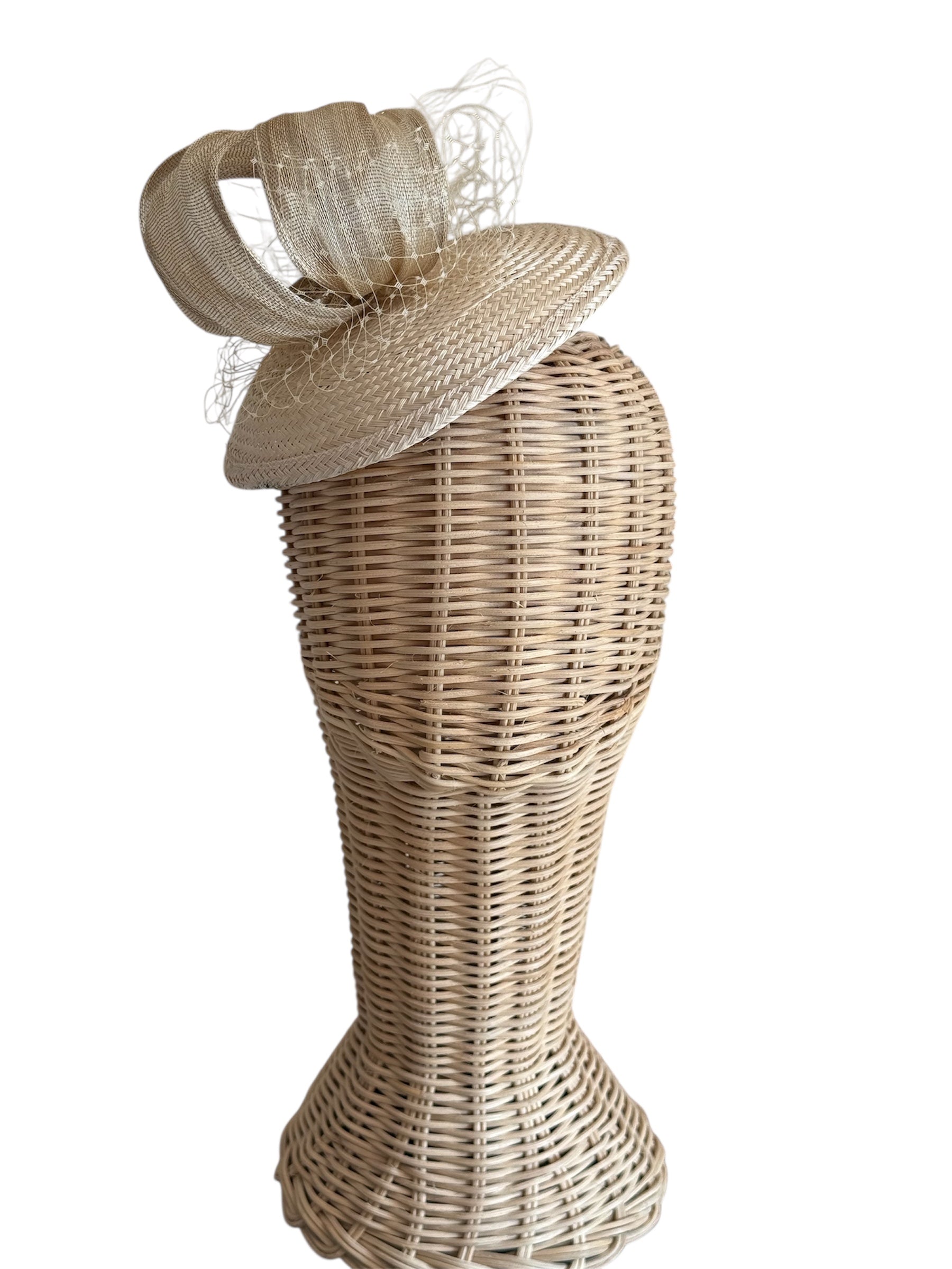 Tocado Babetta beige