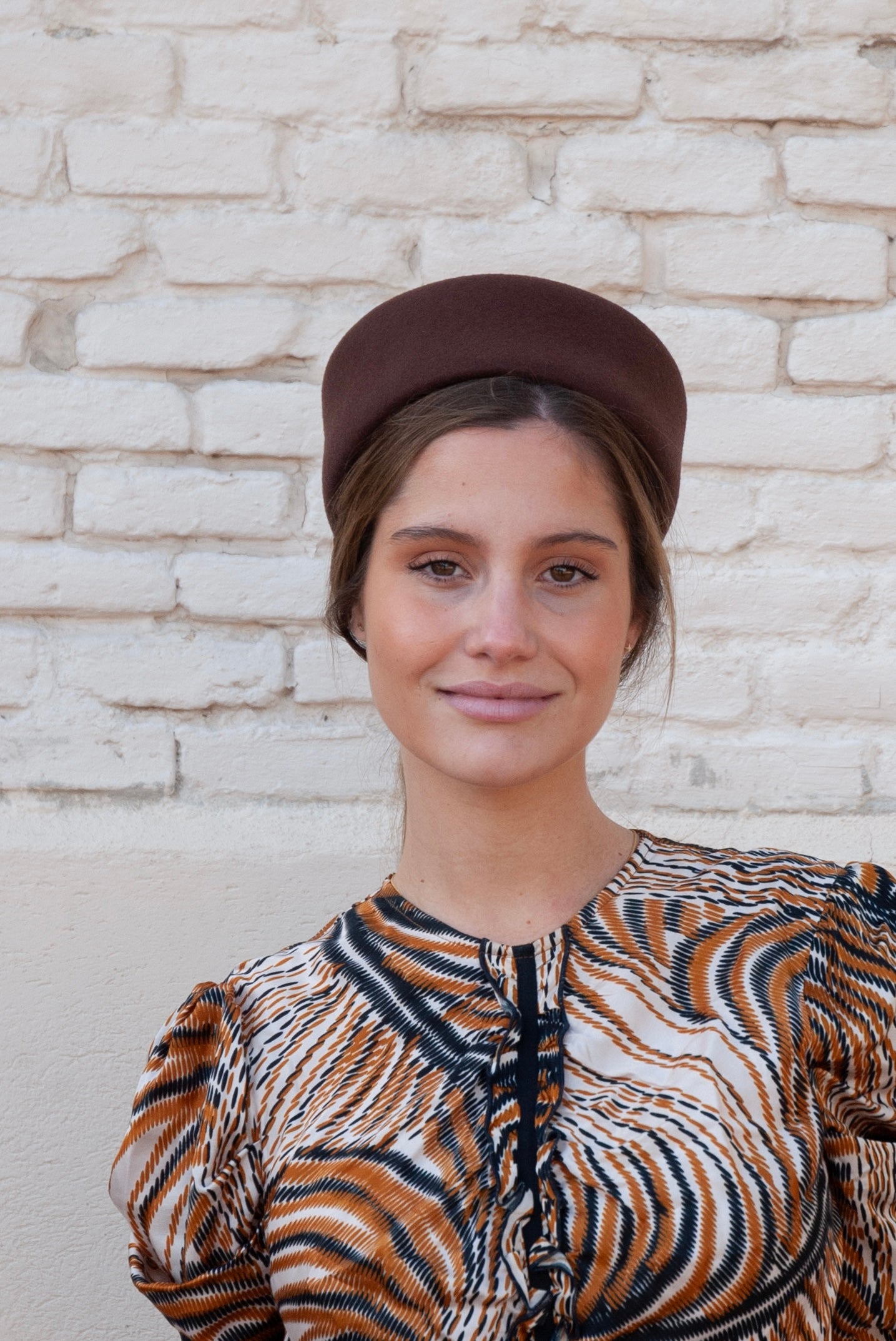 Tocado Casquete Jackie chocolate