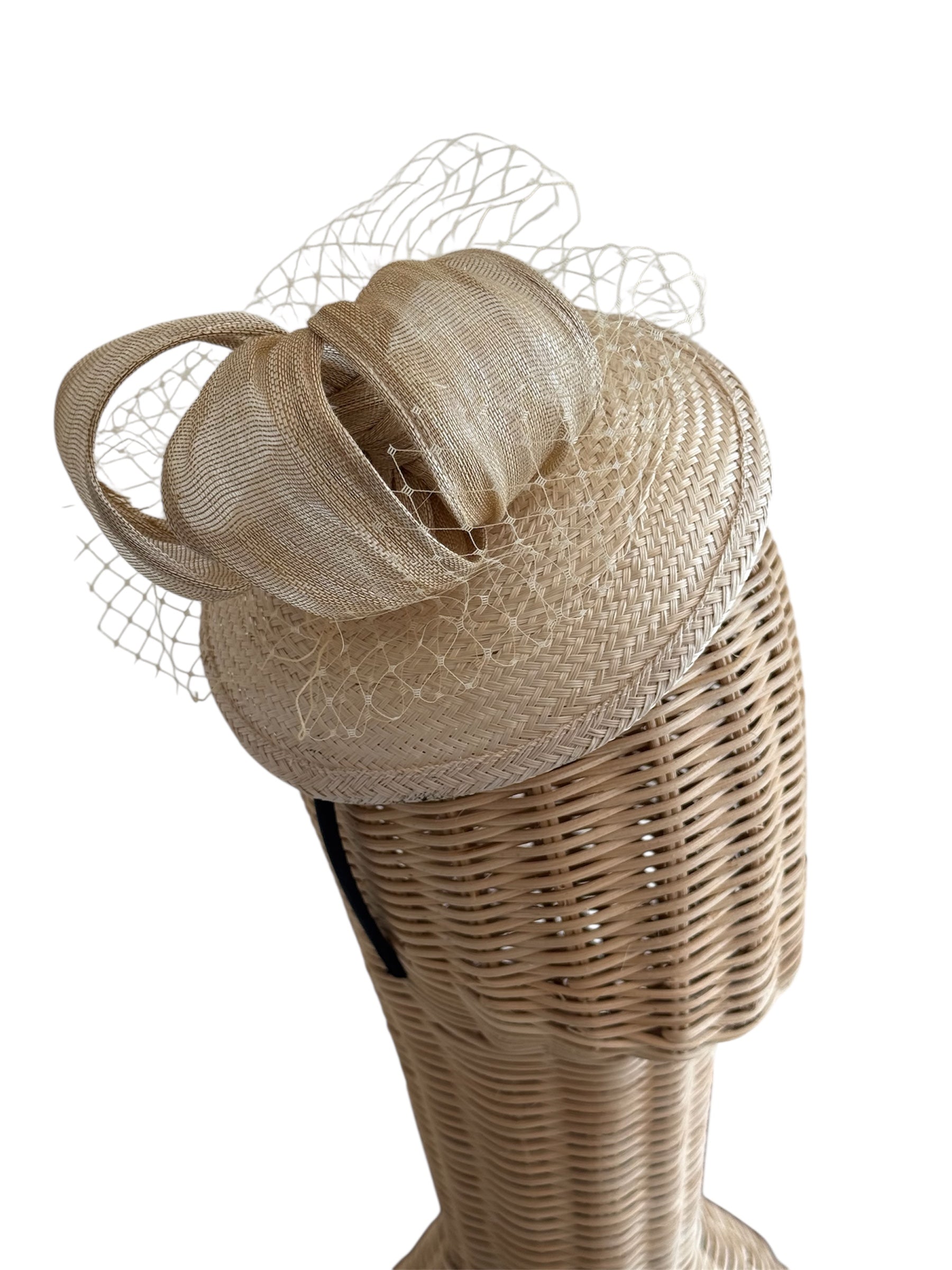 Tocado Babetta beige