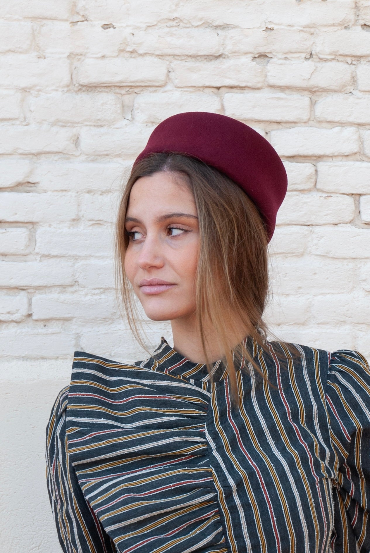 Tocado Casquete Jackie vino