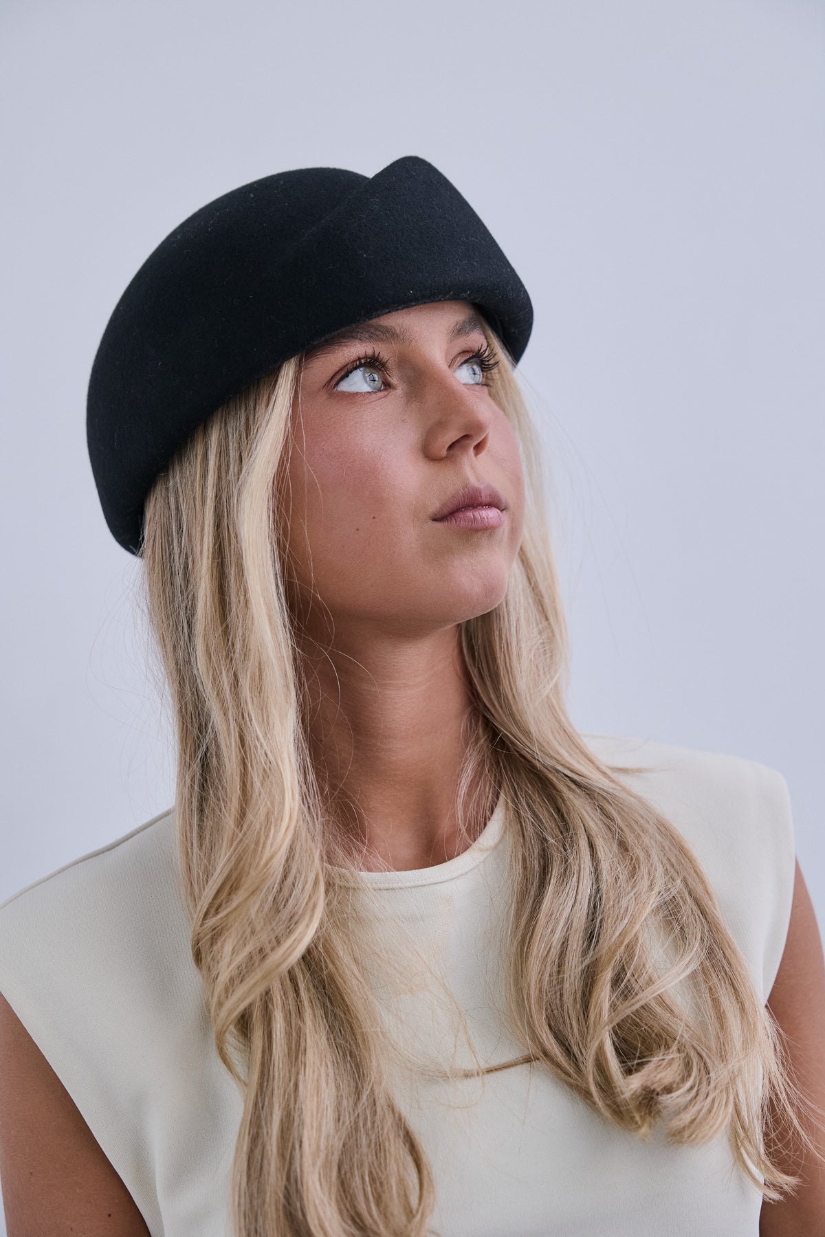 Tocado Casquete Jack negro