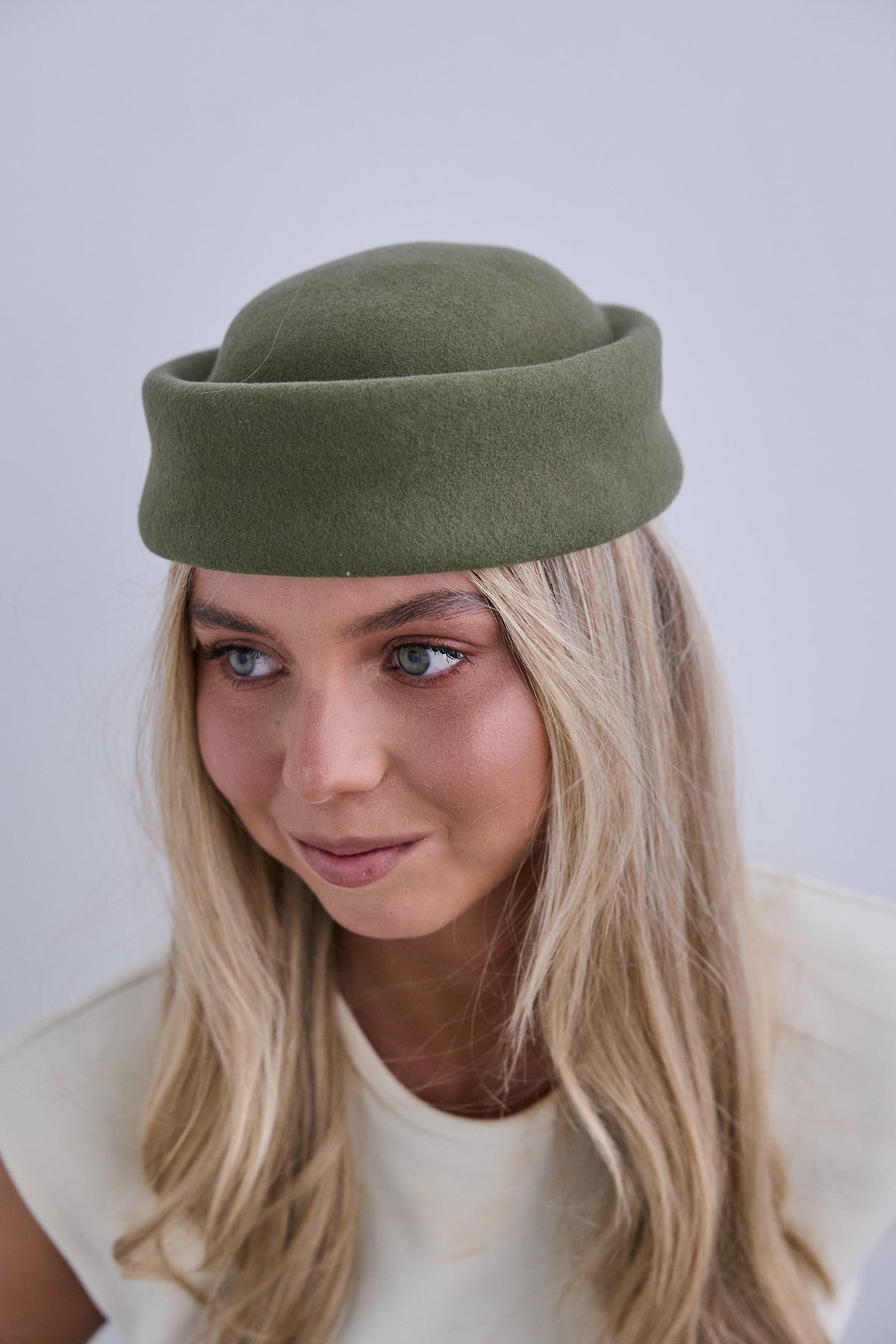 Tocado Casquete Jackie mini verde