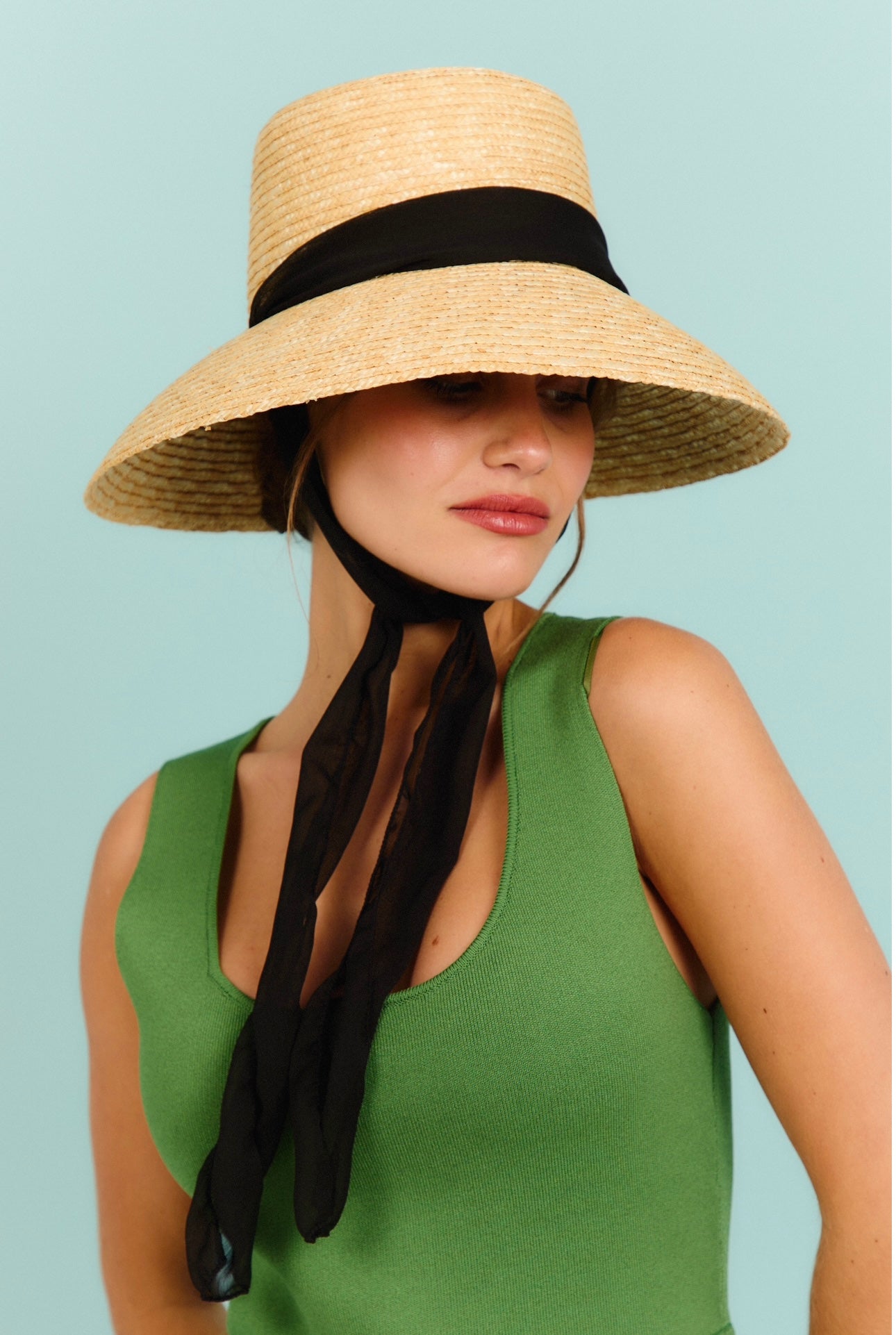 Pamela Audrey Beige con cinta