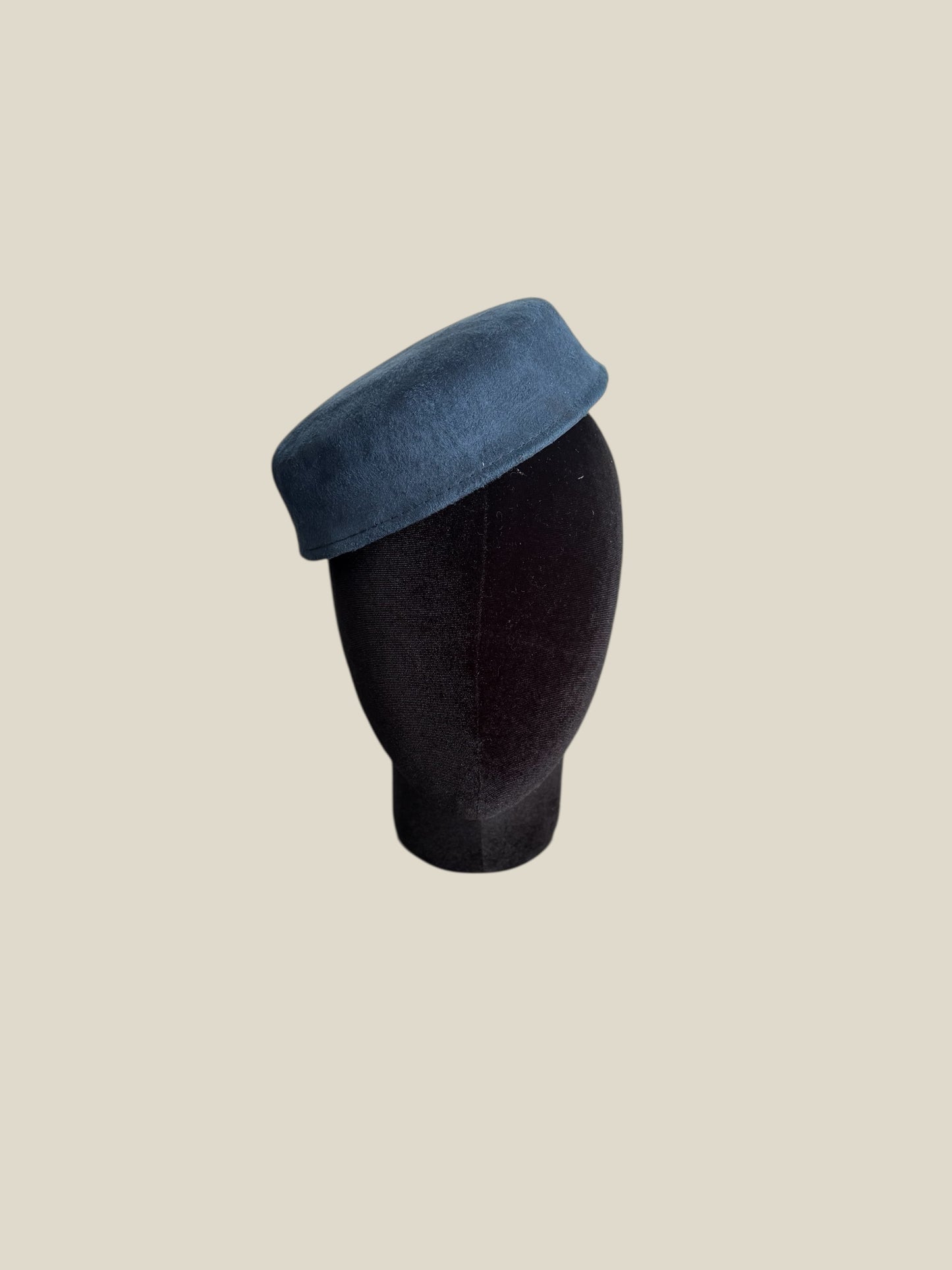 Tocado Casquete Bernadette marino