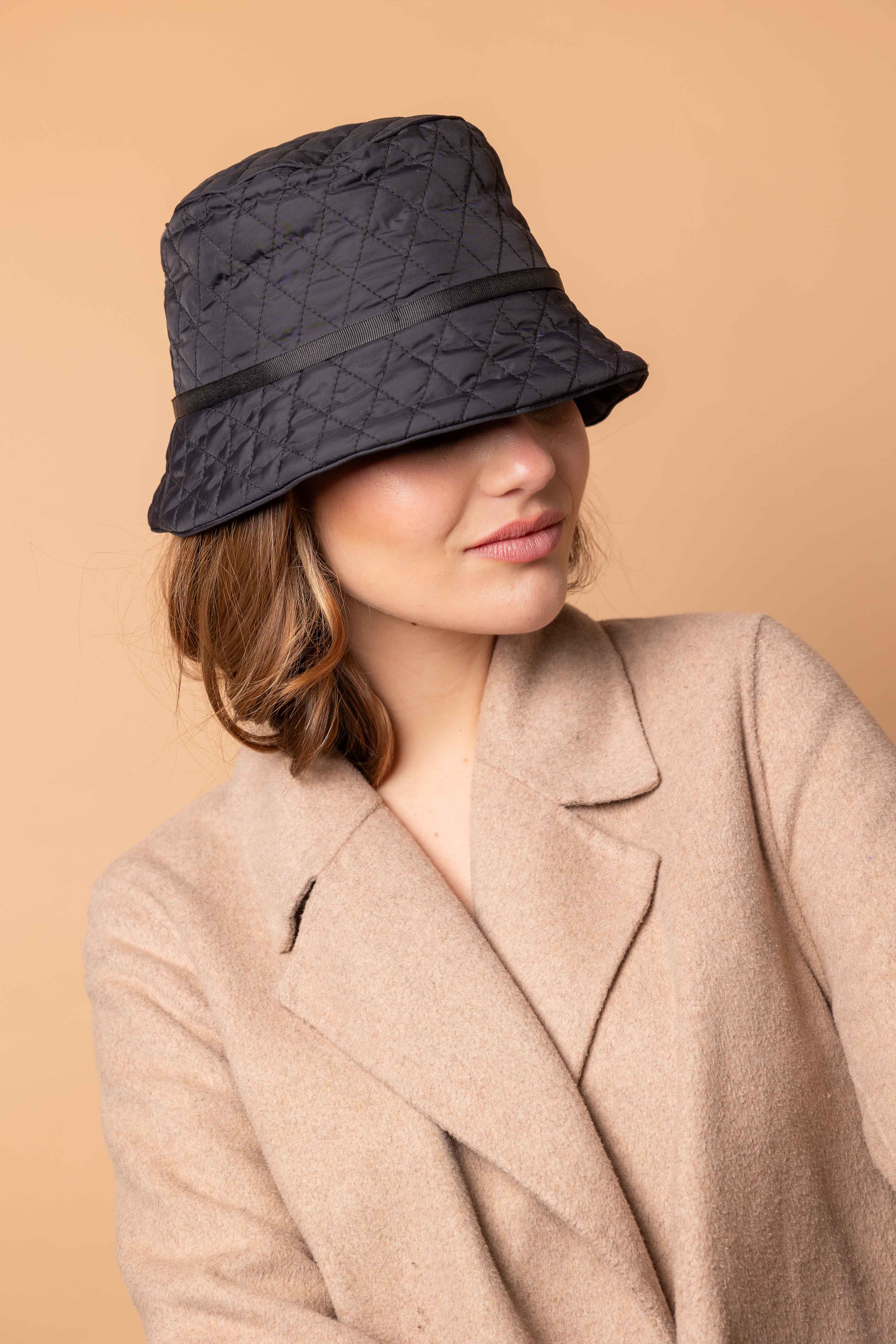 Gorro de lluvia negro