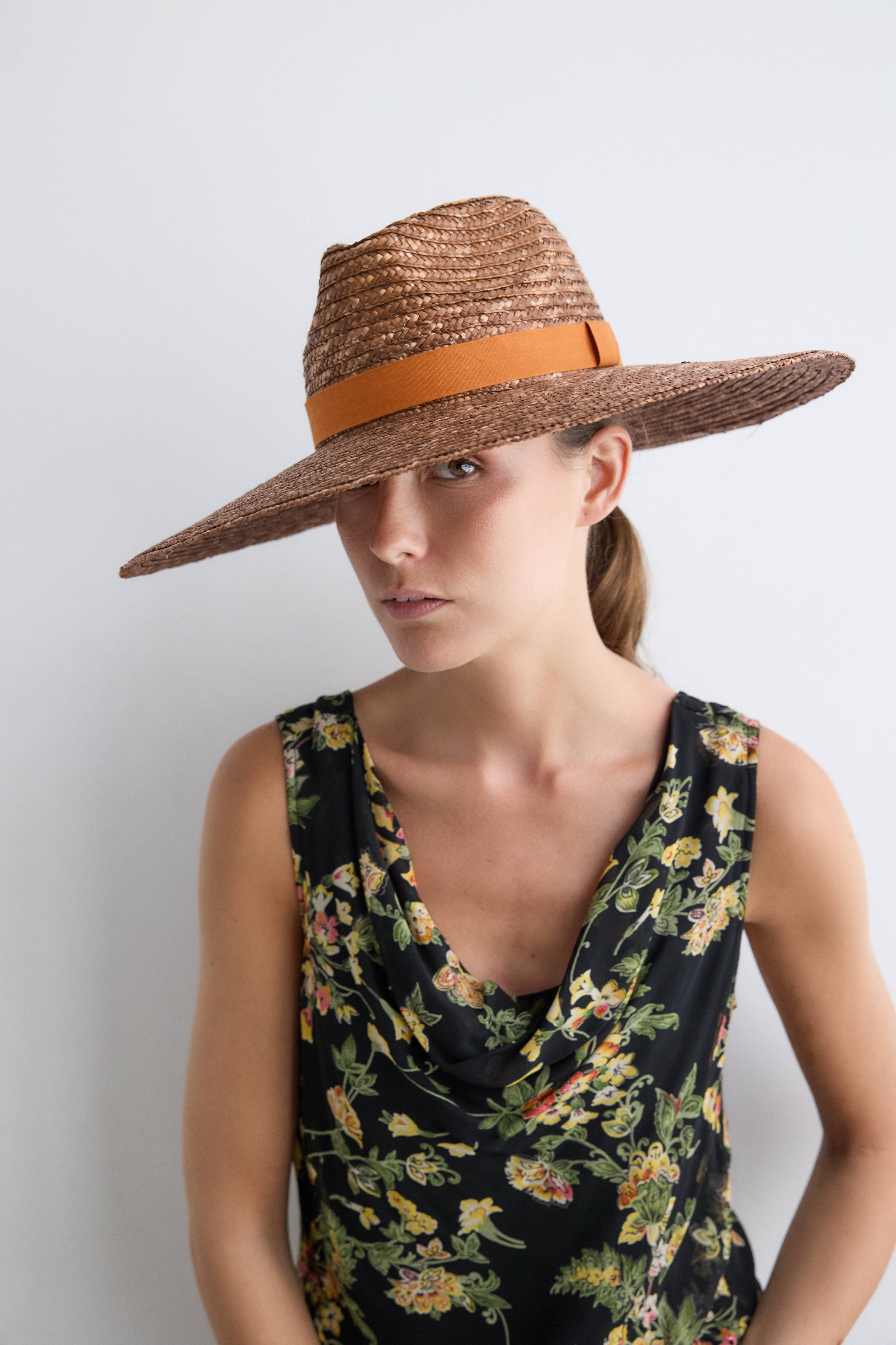 Sombrero Forest marrón