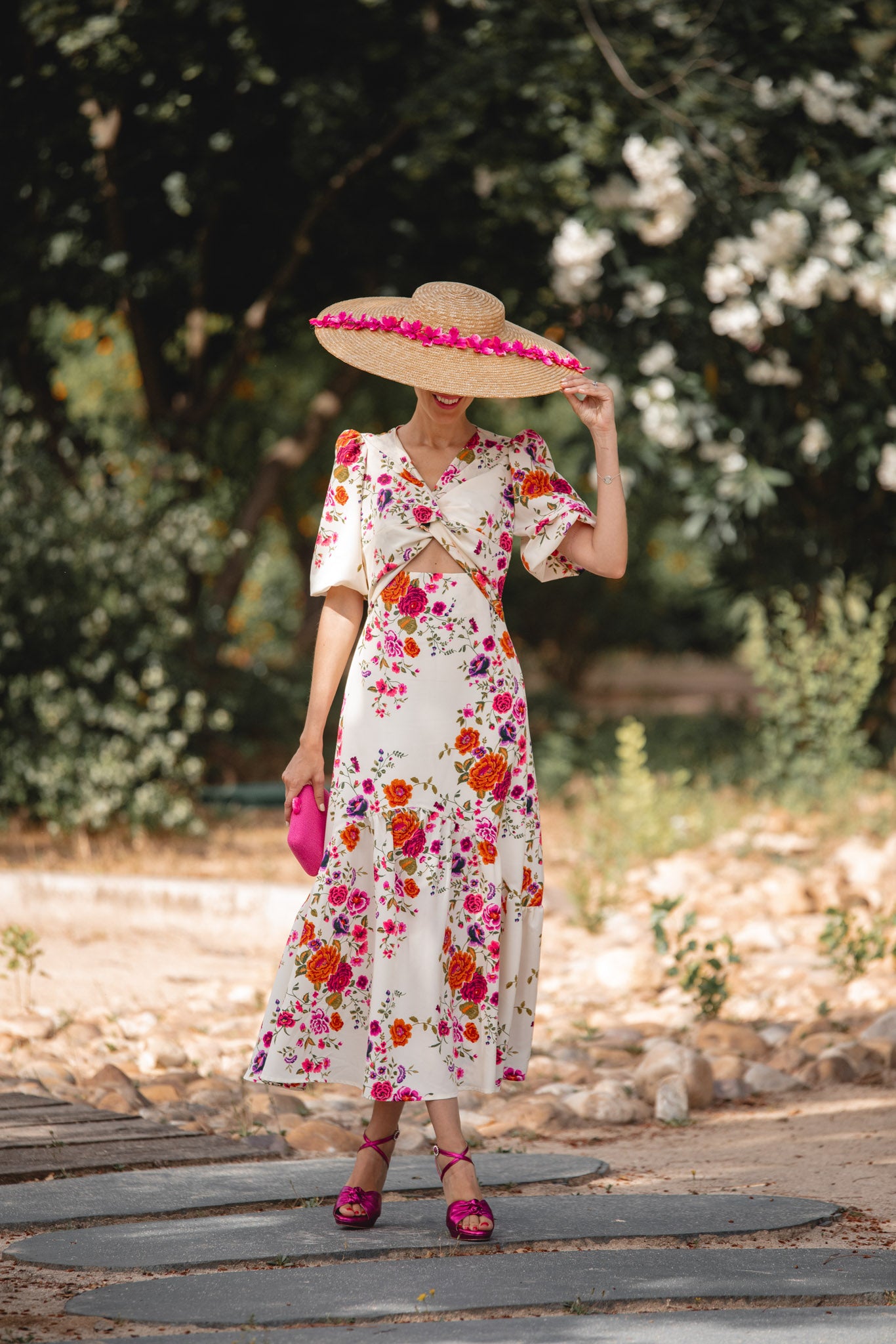 Pamela María Natural con flores