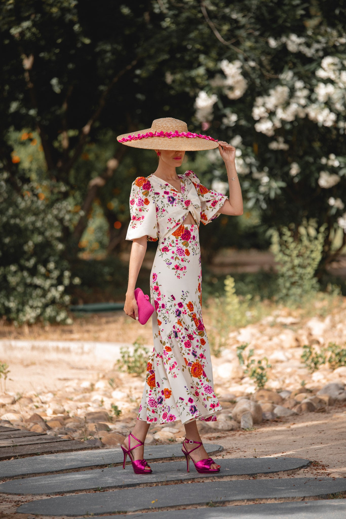 Pamela María Natural con flores