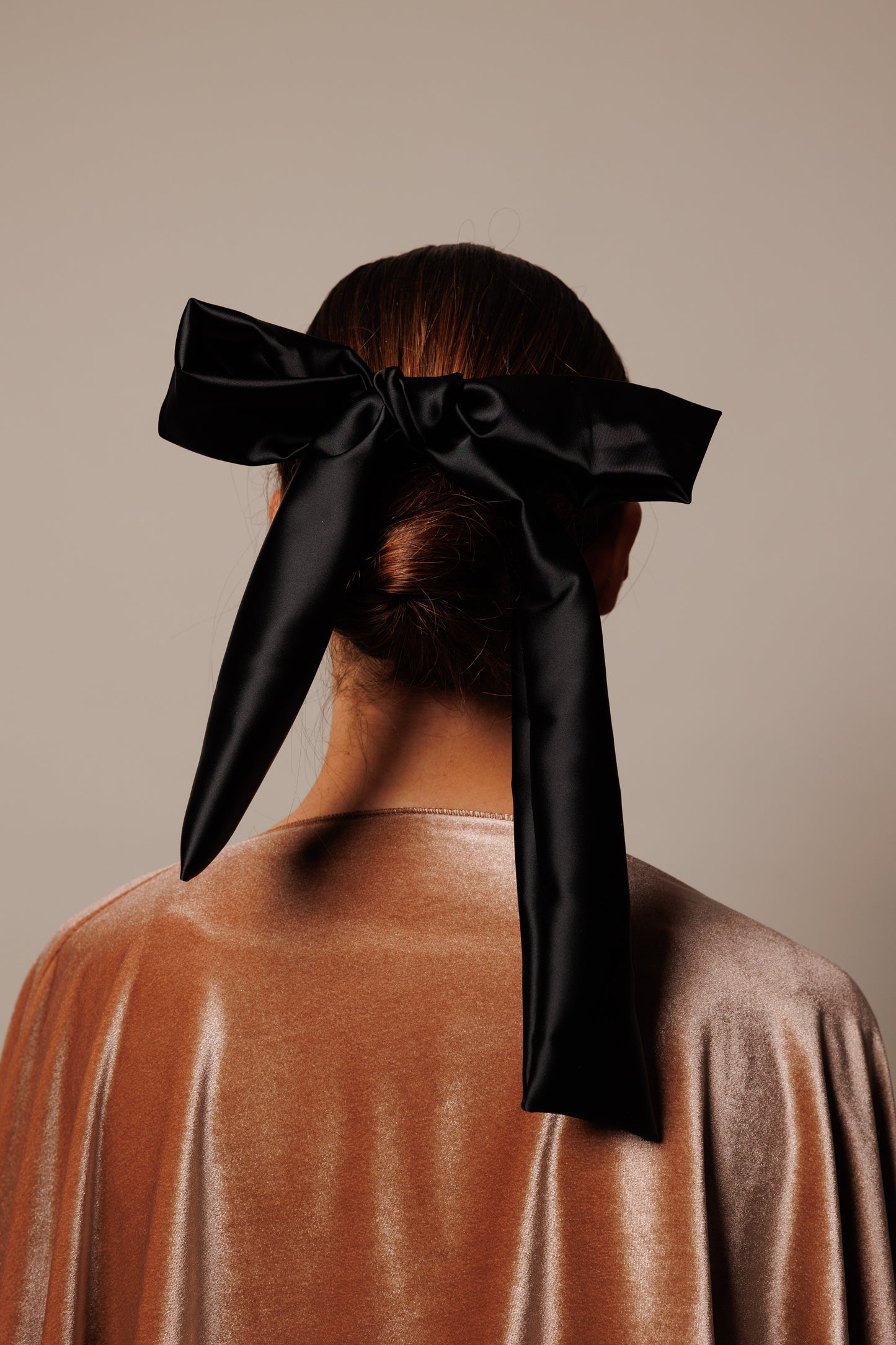 Lazo Ribbon negro raso