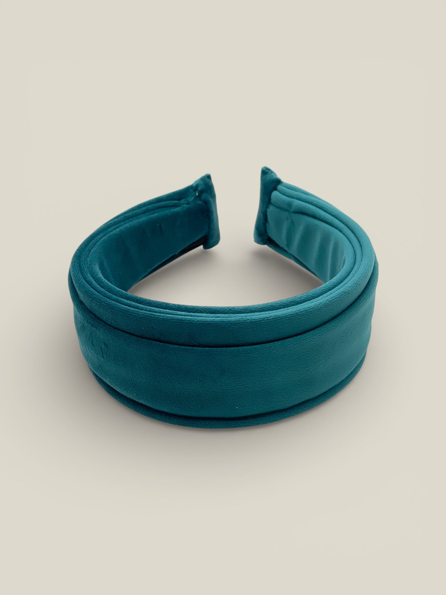 Diadema Duquesa verde terciopelo