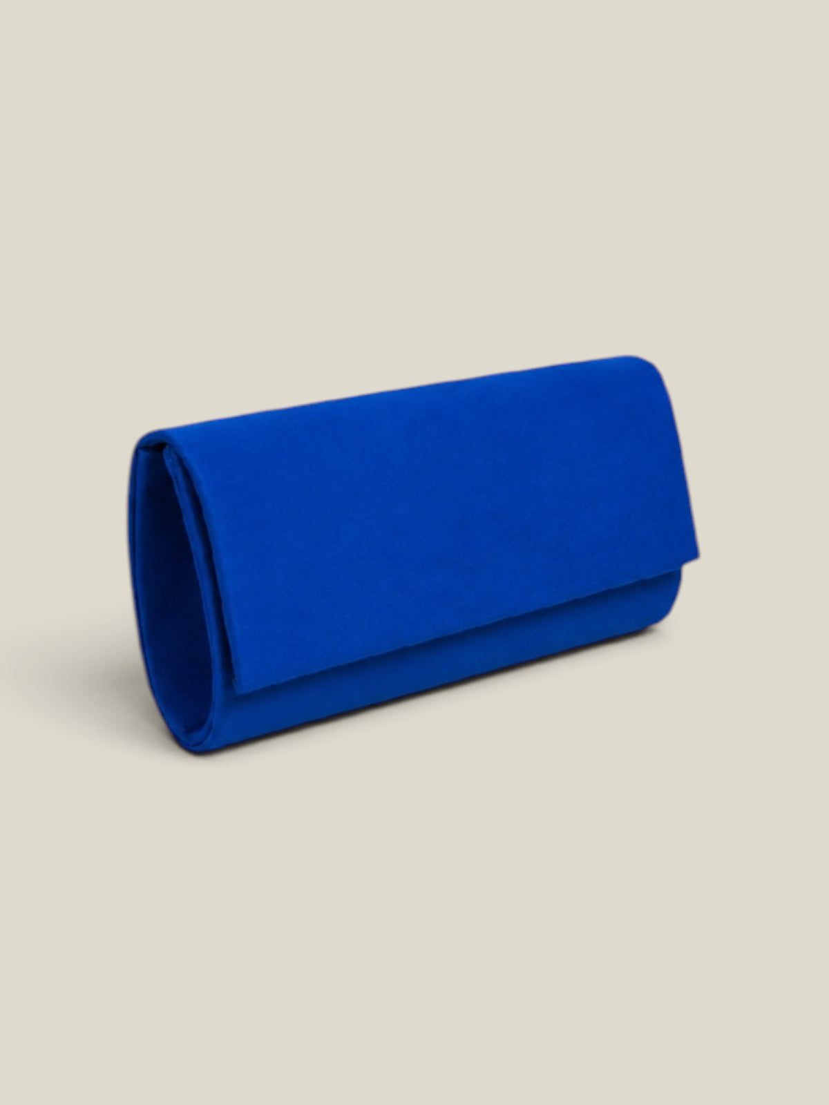 Bolso Sobre cuadrado azul klein