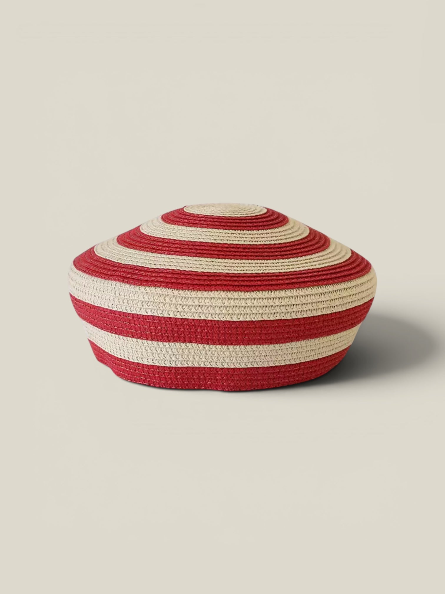 Casquete Celine de rayas beige y rojo