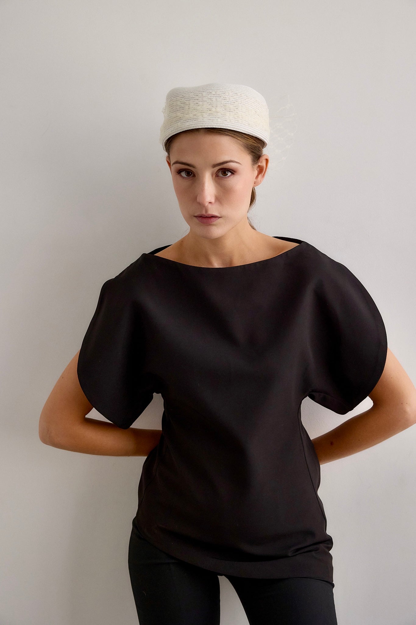 Casquete Castelia blanco