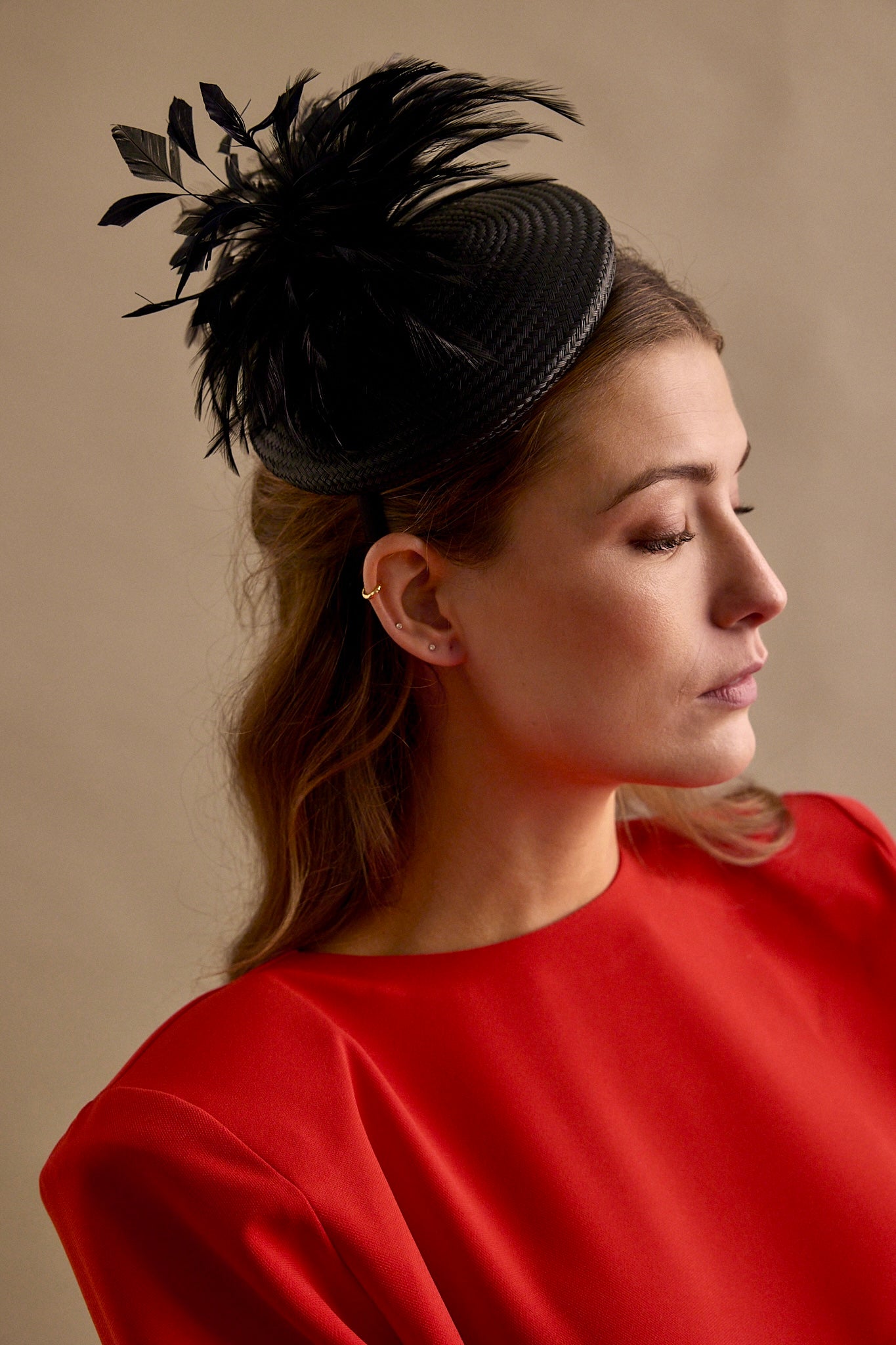 Tocado Sabille negro