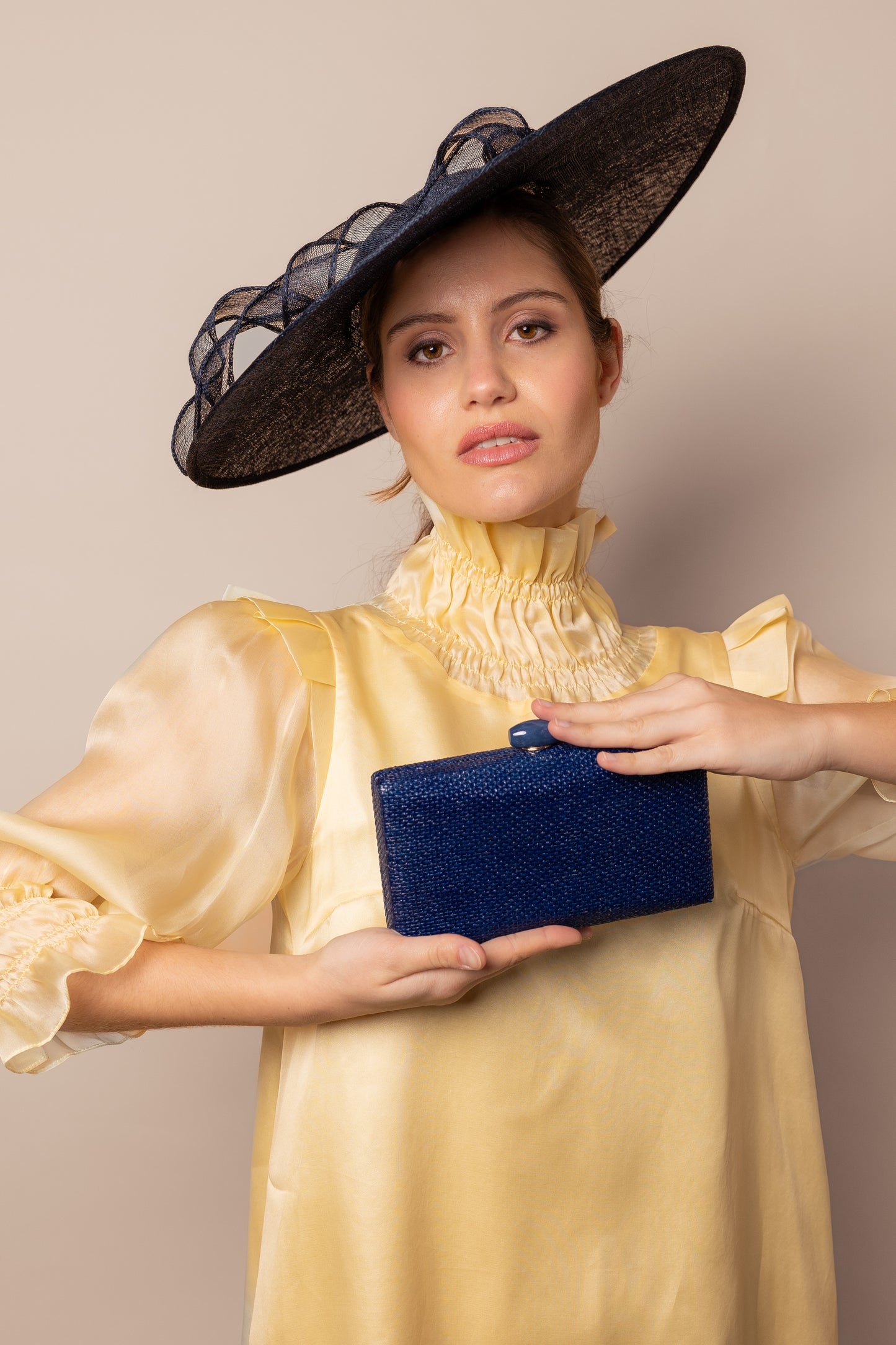 Pamela Ivana navy blue