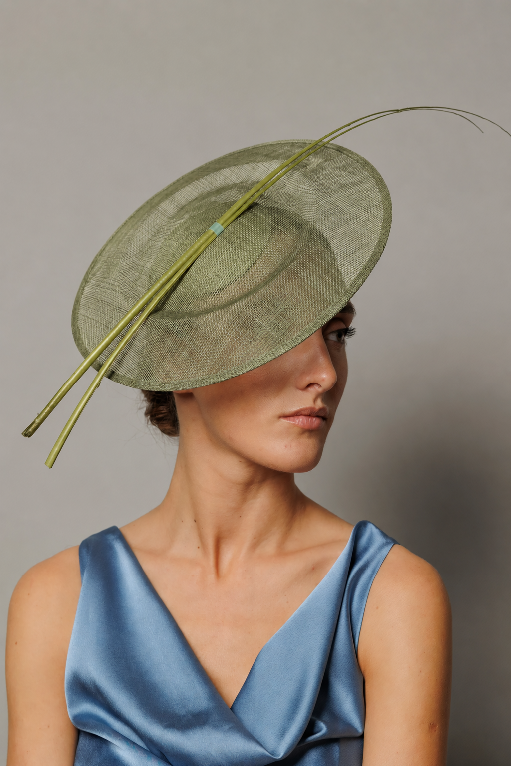 Tocado Windsor verde menta
