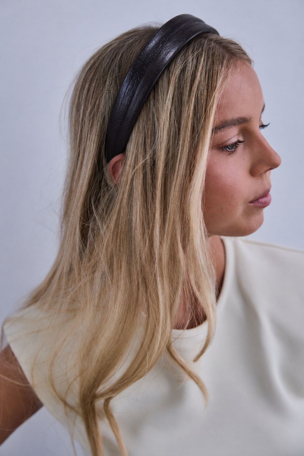 Diadema Daily negro