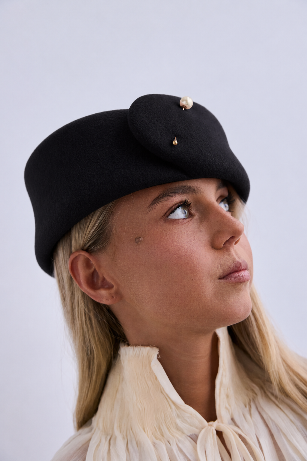 Tocado Casquete Jacqueline negro