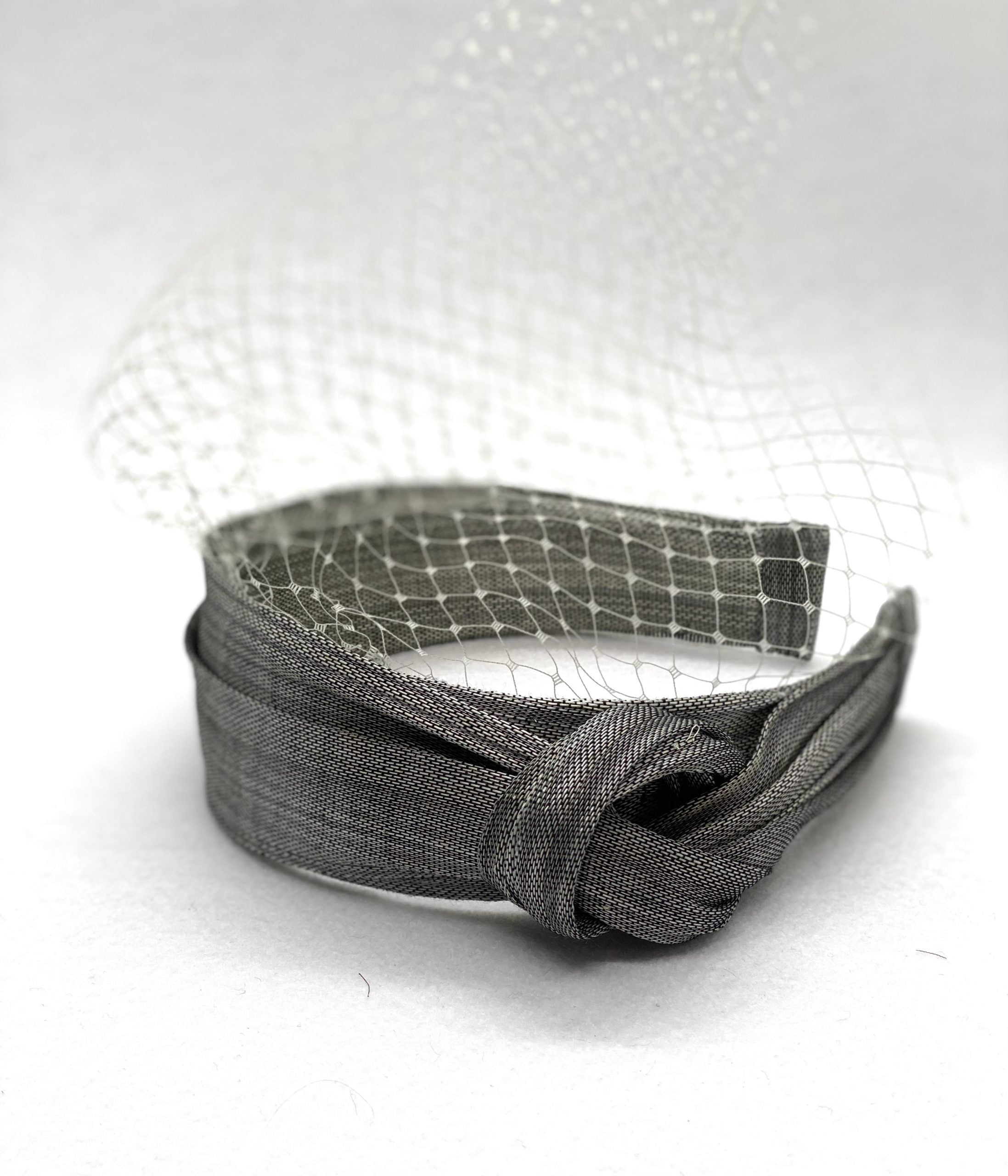 Diadema Marquesa gris