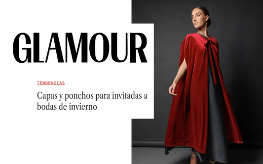 Capas y ponchos para invitadas a bodas de invierno