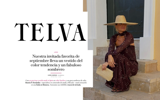 Nuestra invitada favorita de septiembre lleva un vestido del color tendencia y un fabuloso sombrero