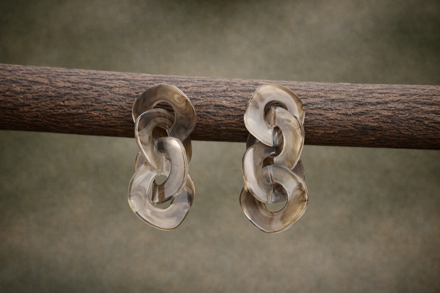 Pendientes Voramar grises