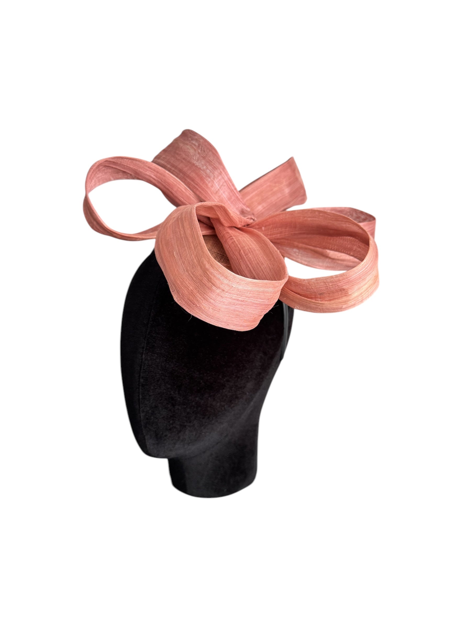 Tocado Cristina rosa