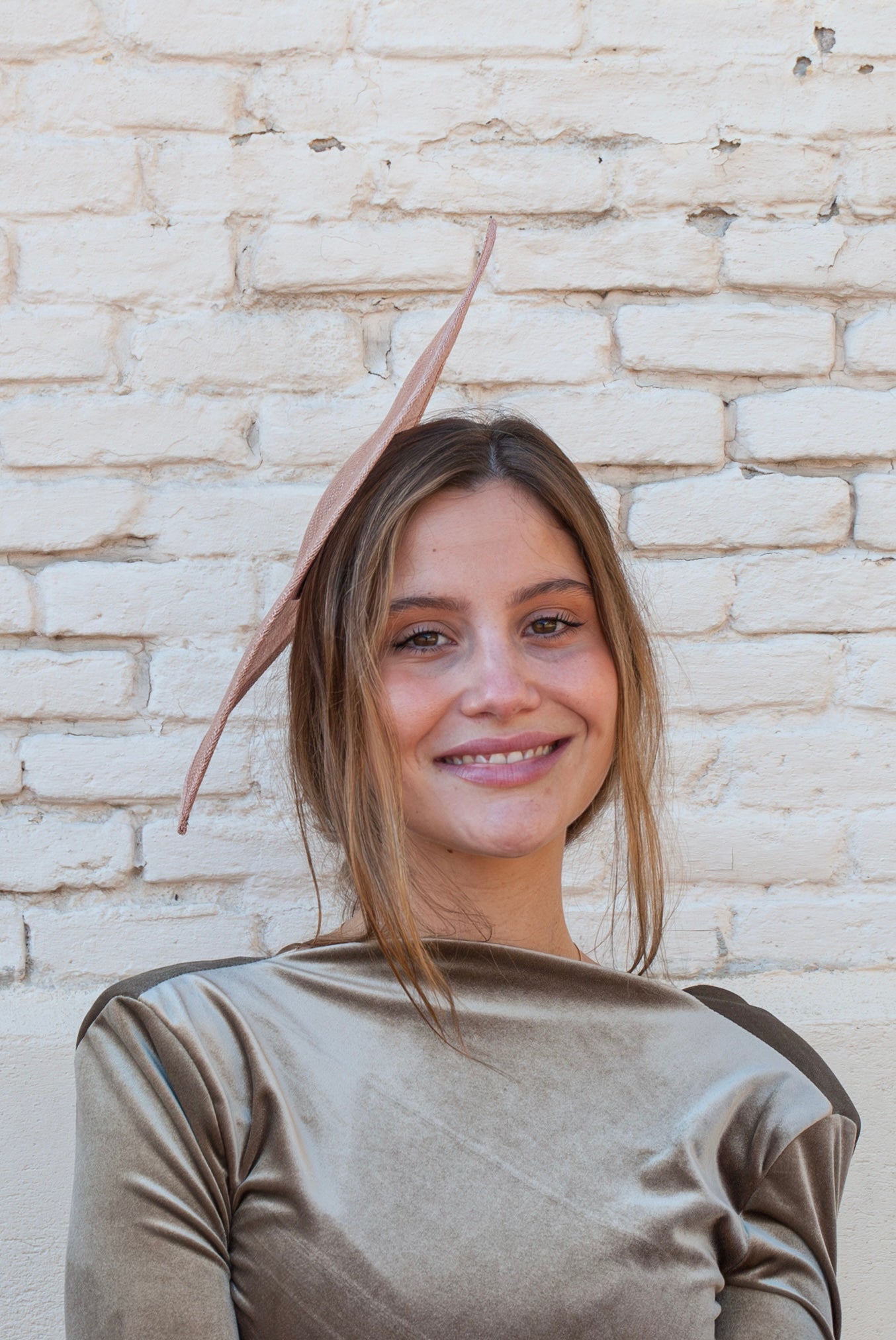 Tocado Hoja nude sin raqui