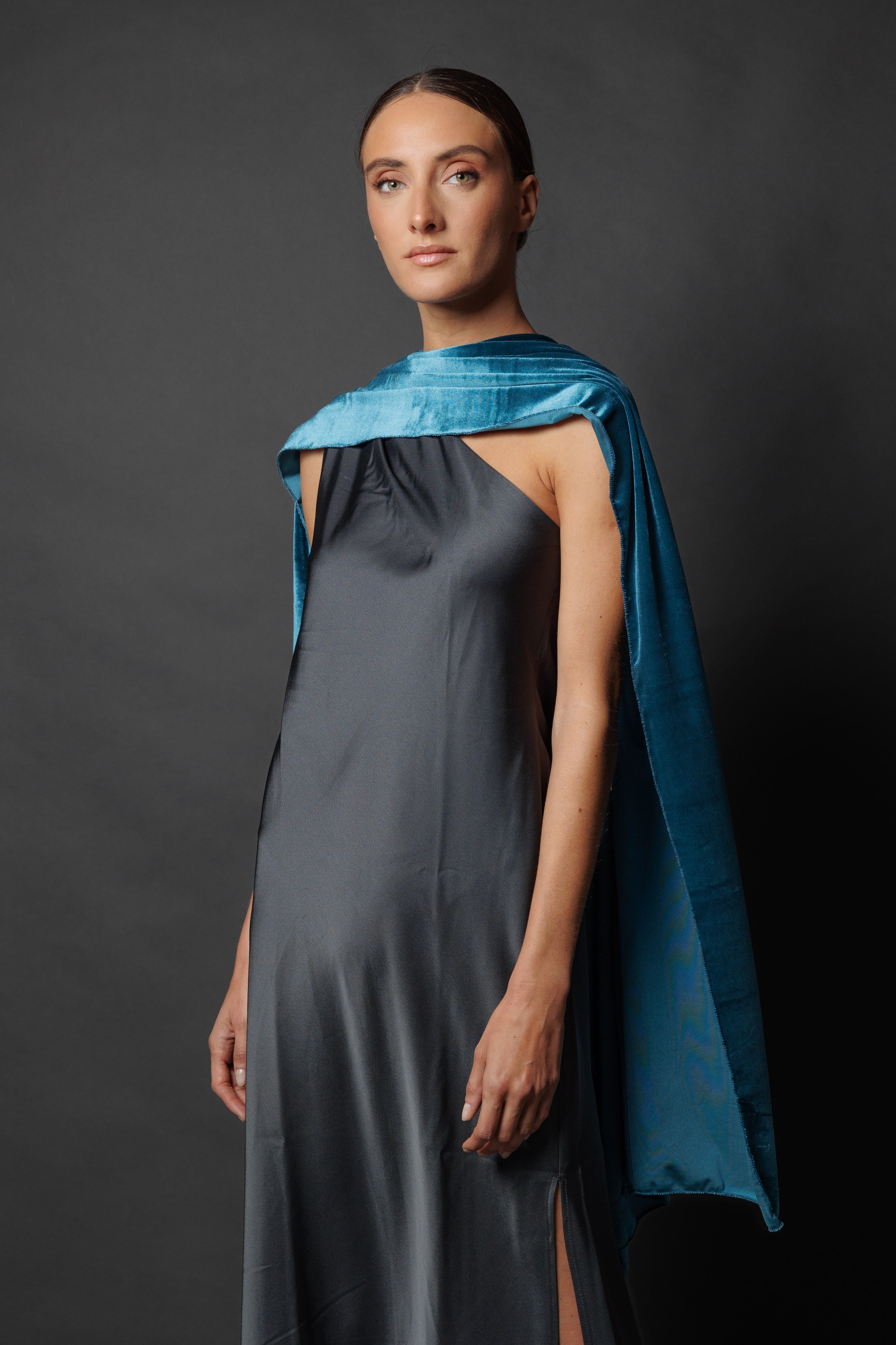 Capa de terciopelo Petróleo