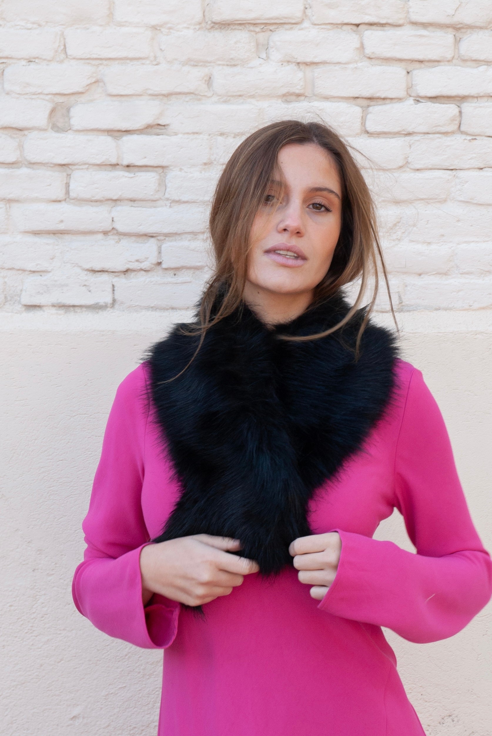 Cuello de pelo Negro