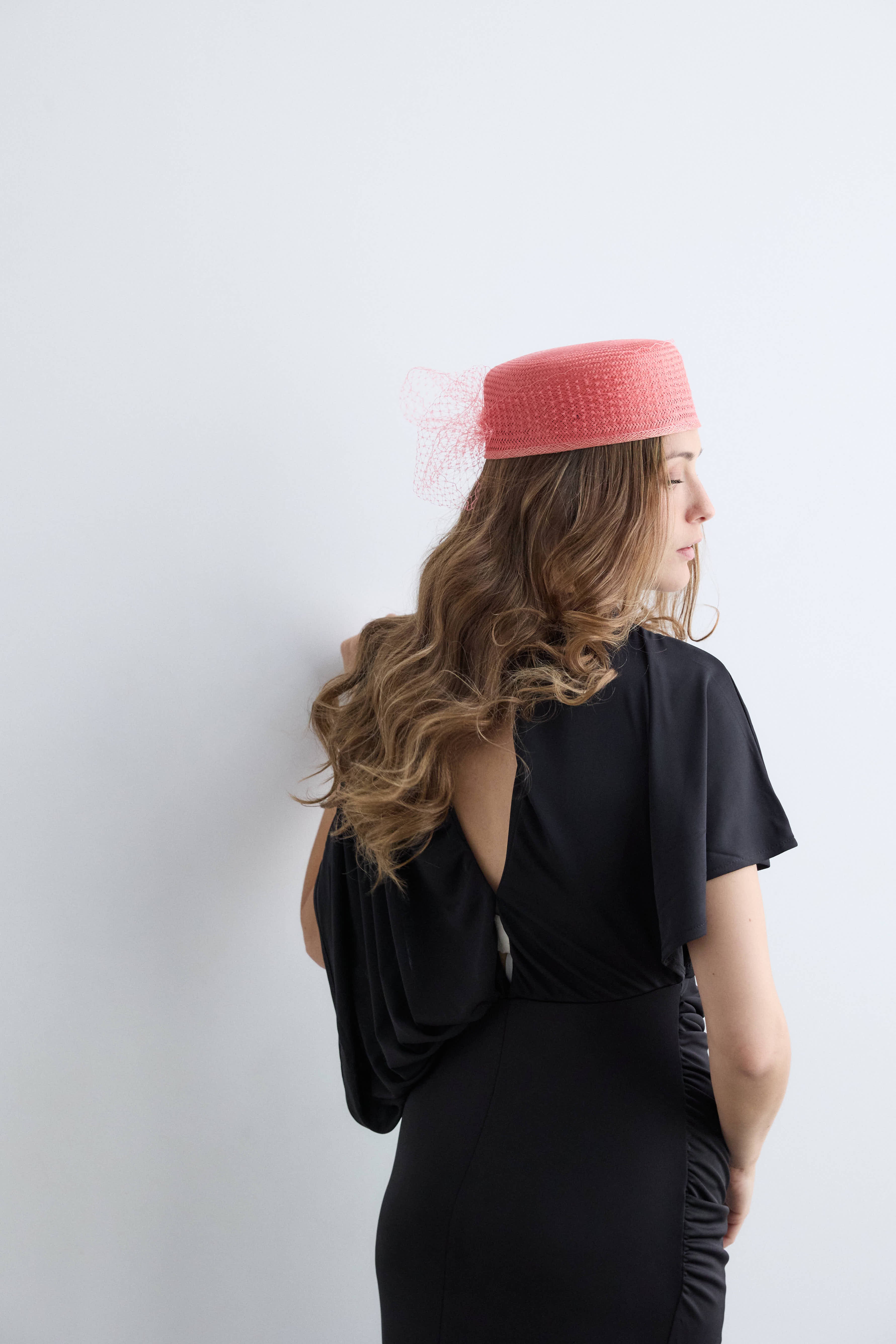Casquete Amelia coral