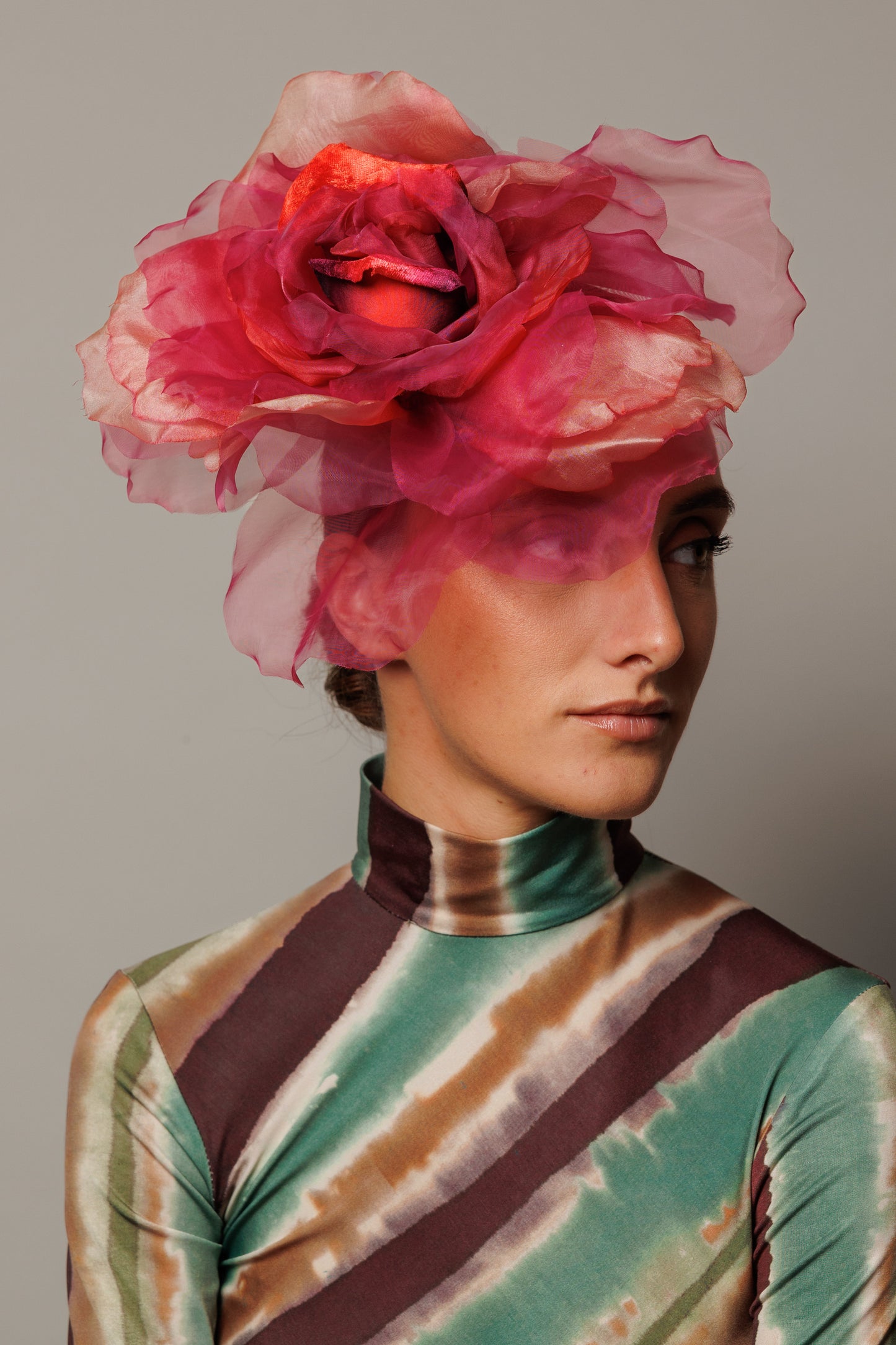 Raimunda bougainvillea headdress