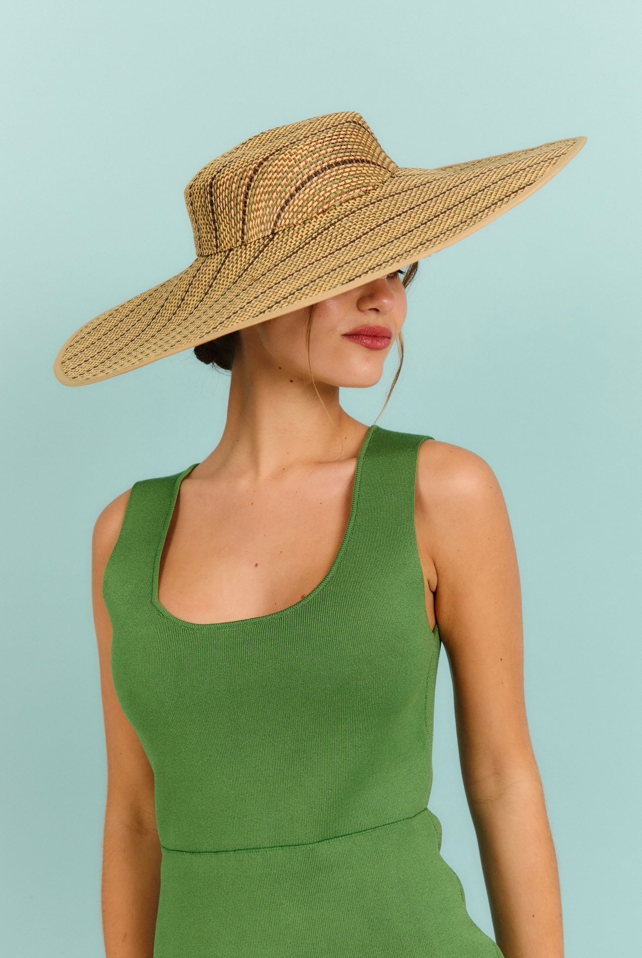 Pamela Amazona Beige y Verde