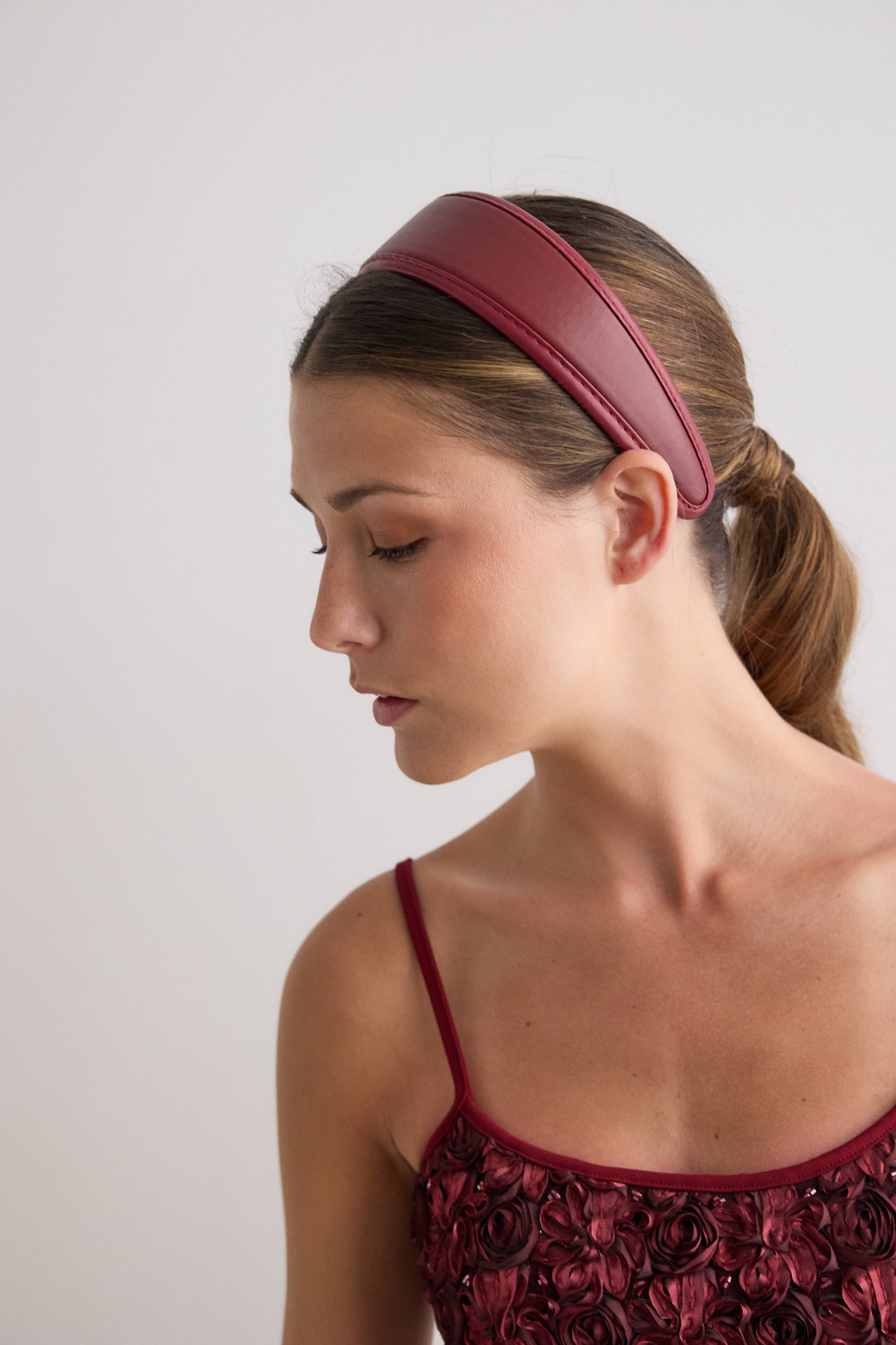 Diadema Plain roja