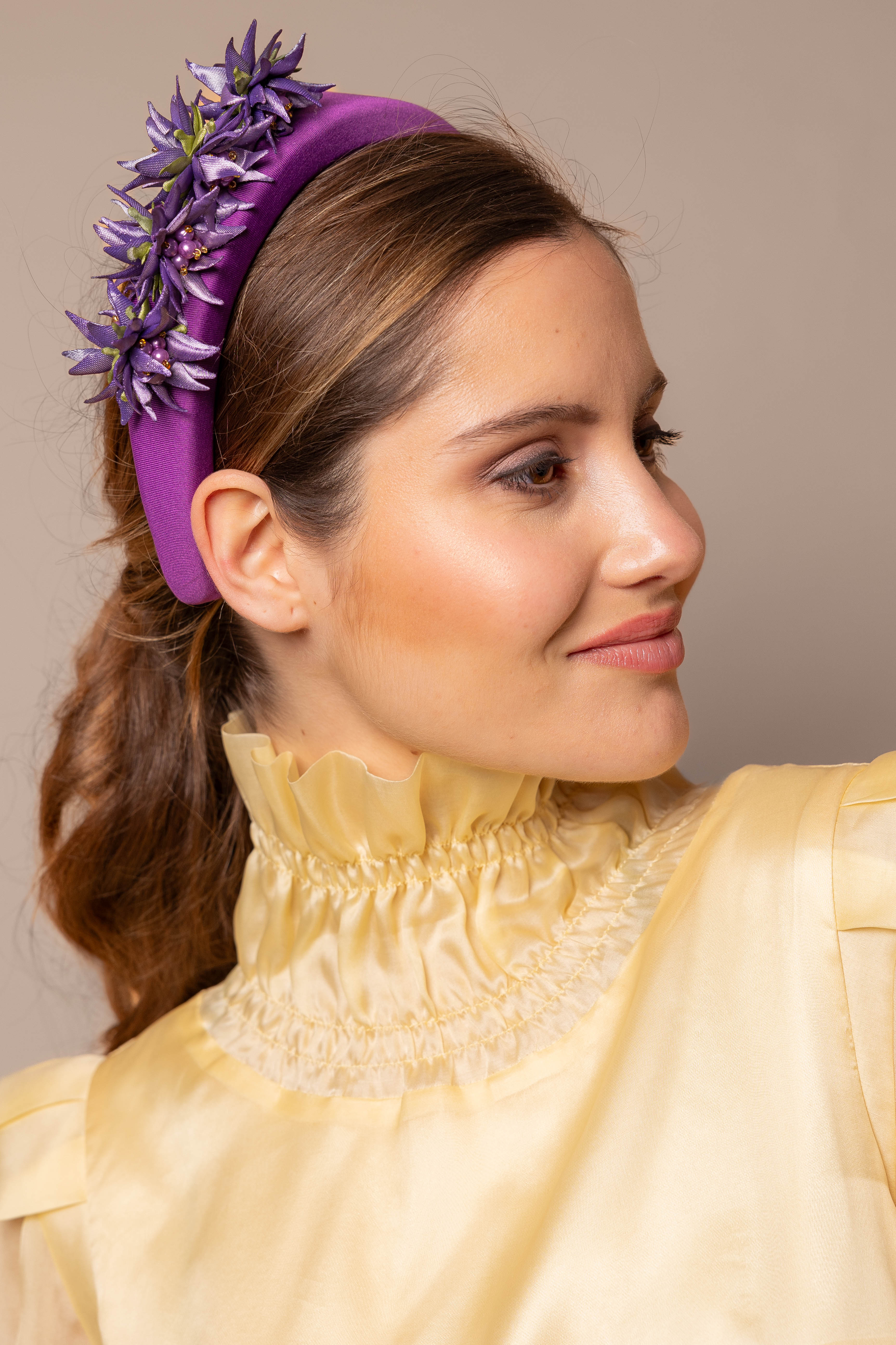 Diadema Constantina morada