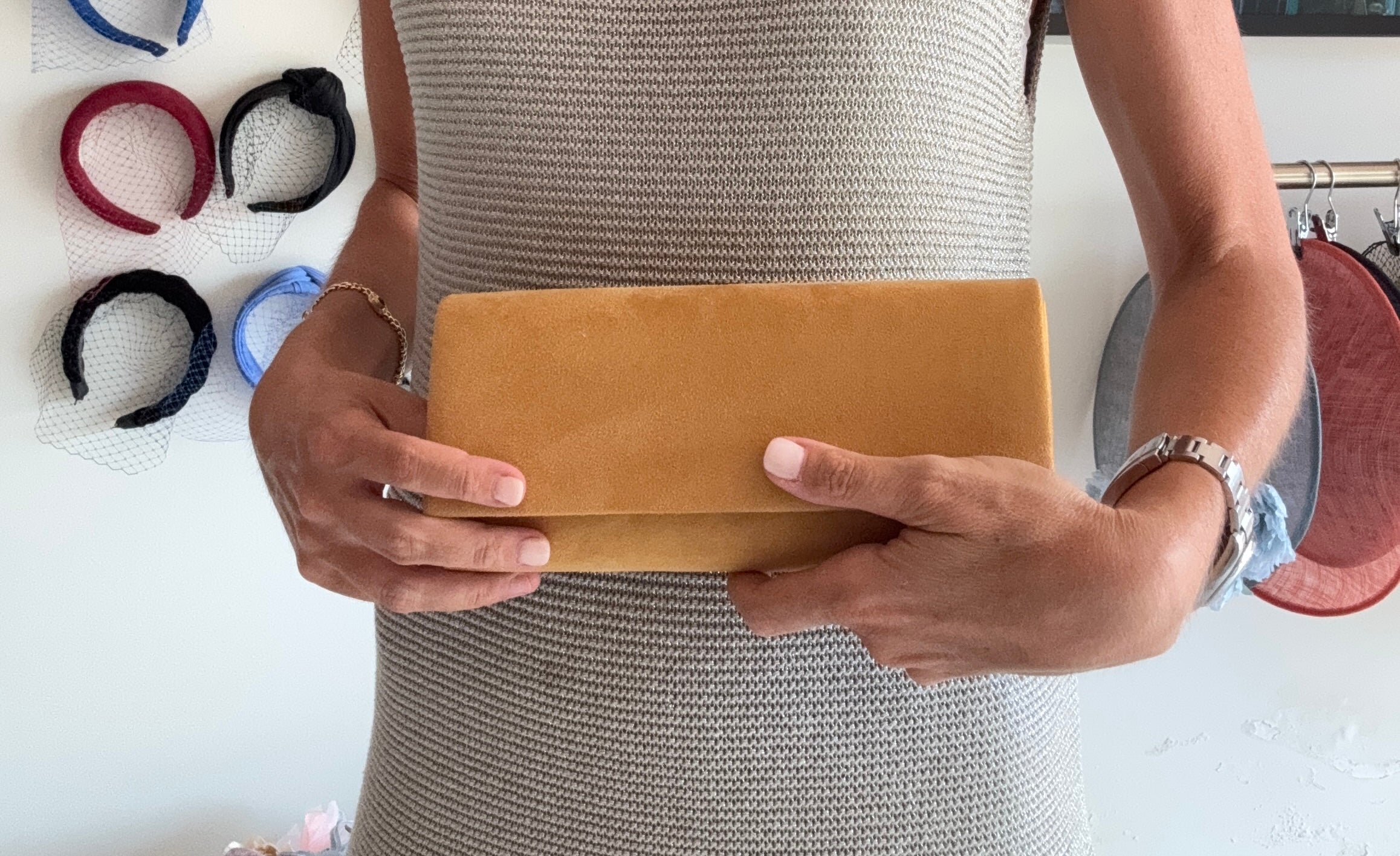 Bolso Sobre cuadrado mostaza