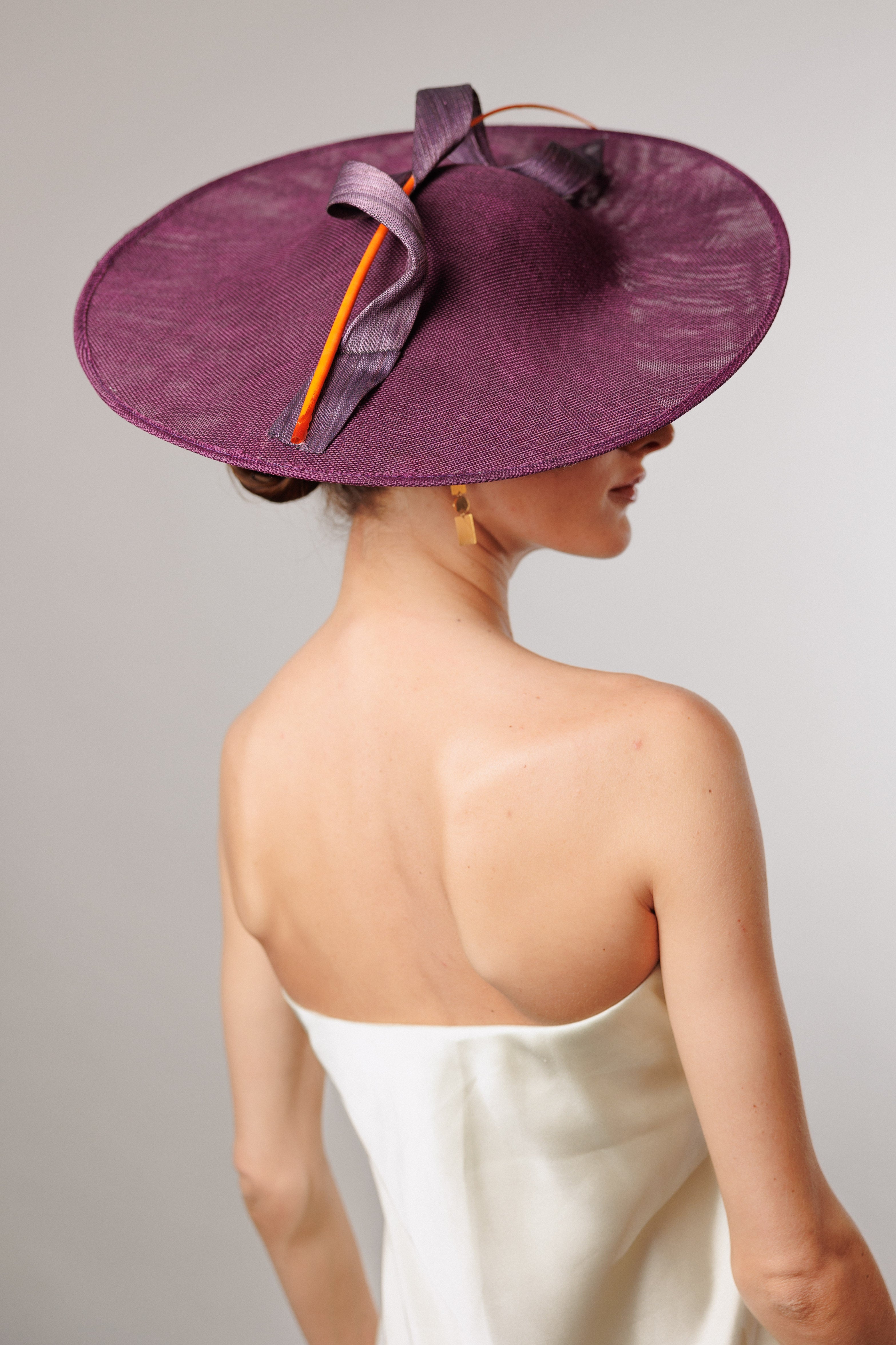 Tocado Bucle berenjena