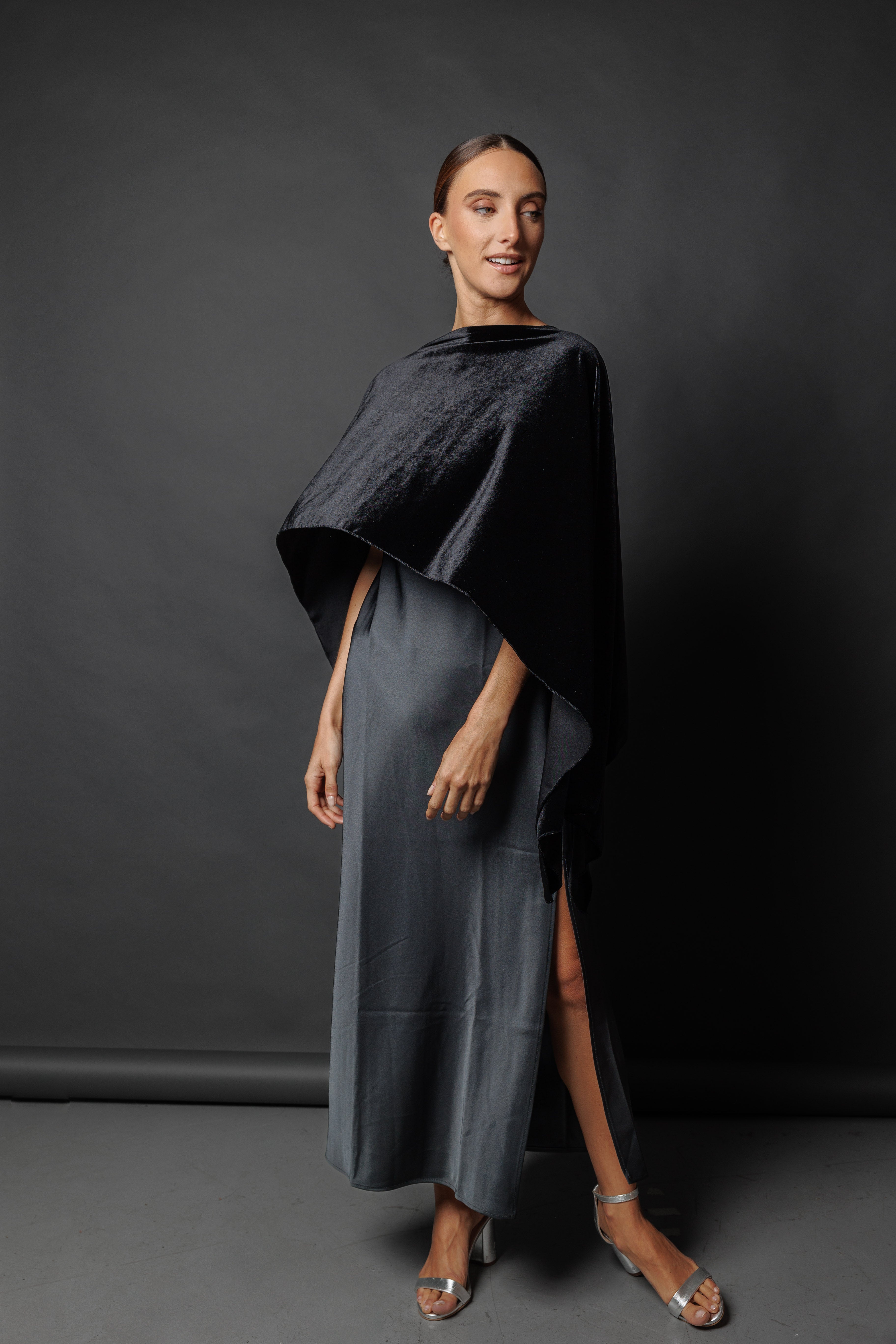 Capa de terciopelo Negra